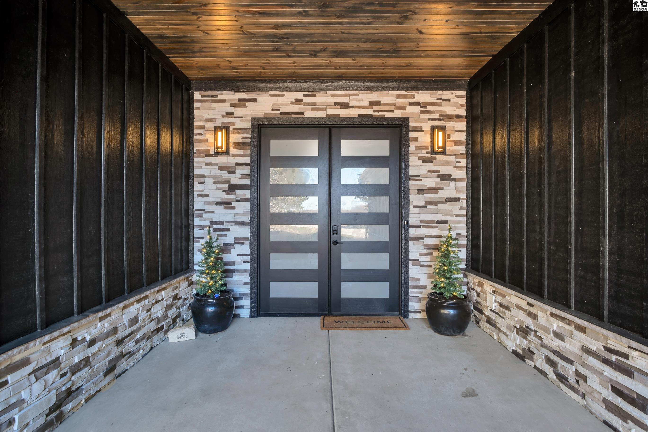 10606 Wildwood Drive Hutchinson KS 67502