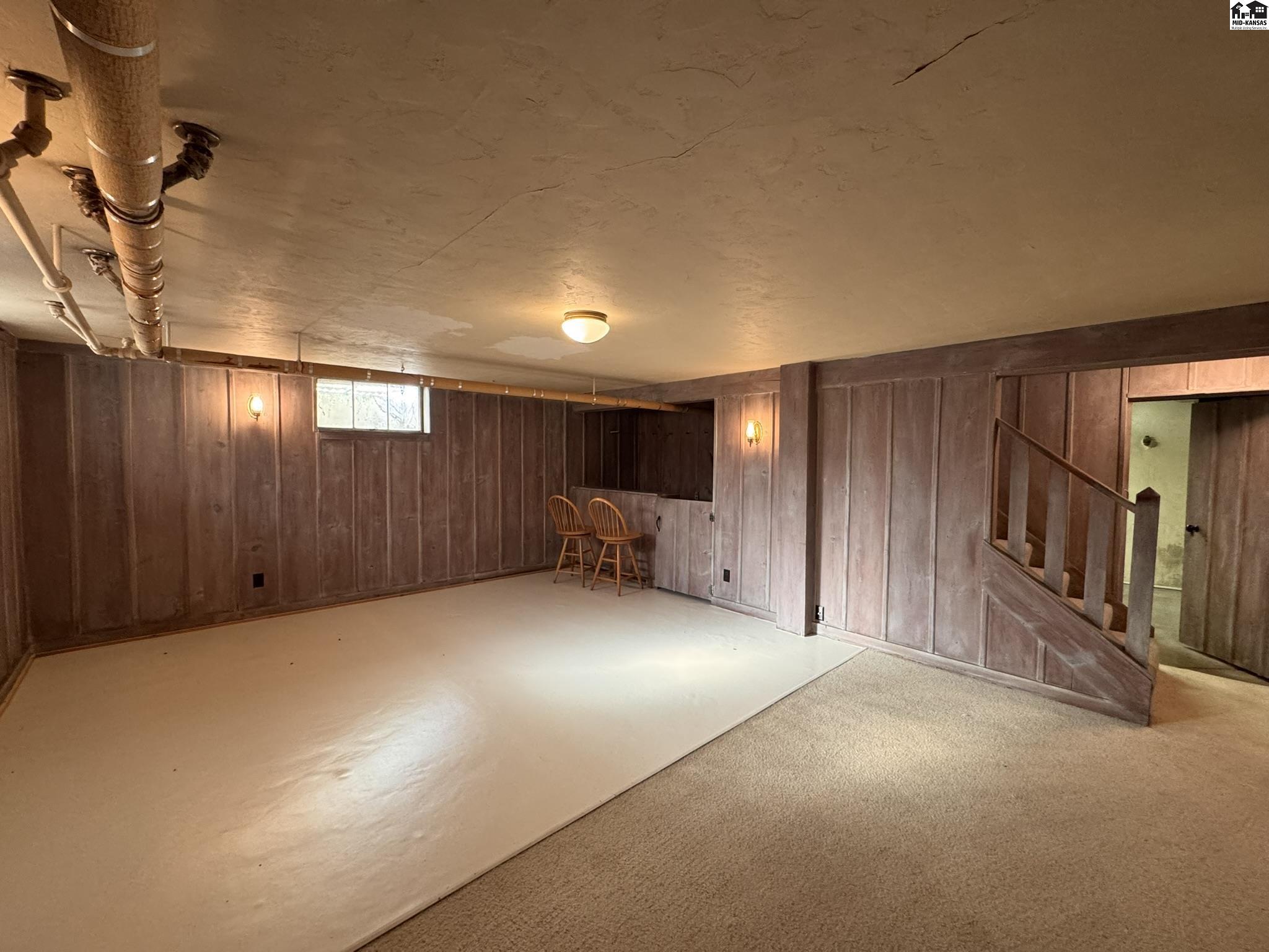 116 W 19th Avenue Hutchinson KS 67502