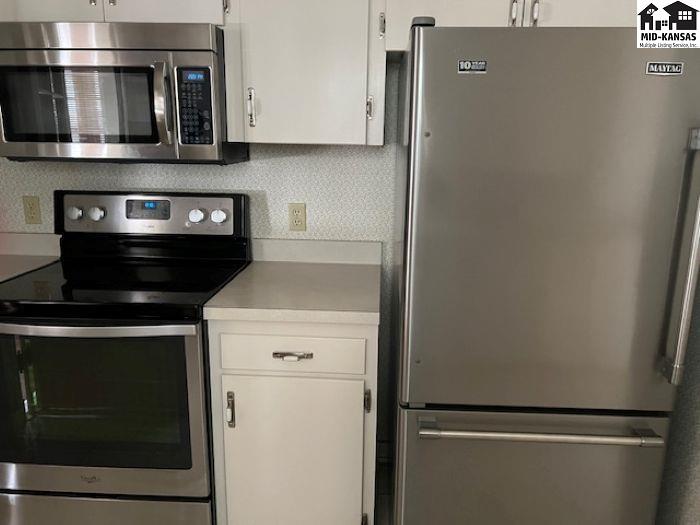 116 W 19th Avenue Hutchinson KS 67502