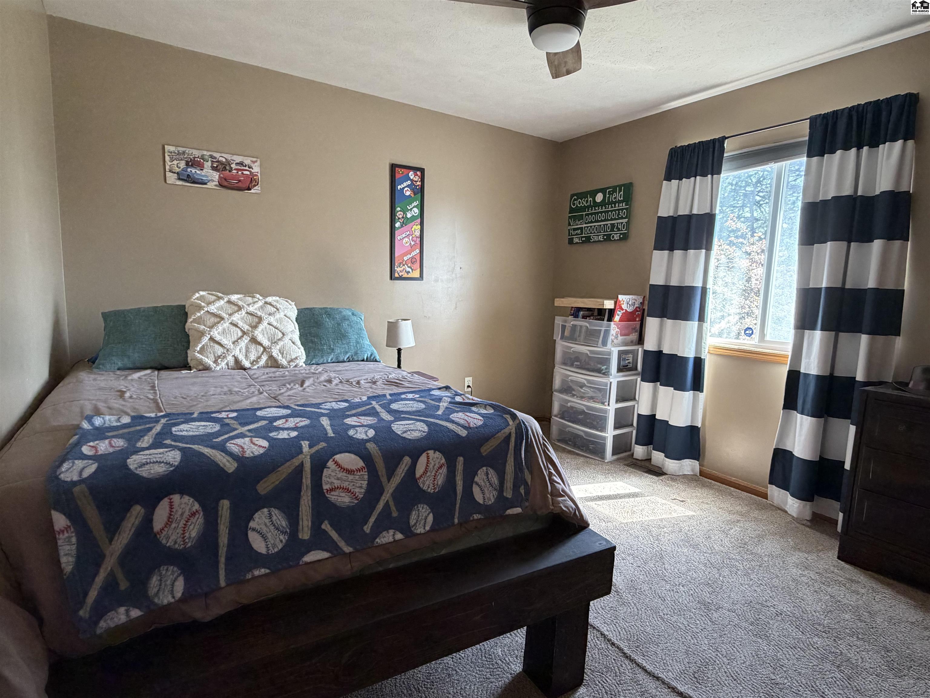 302 E 37th Avenue Hutchinson KS 67502
