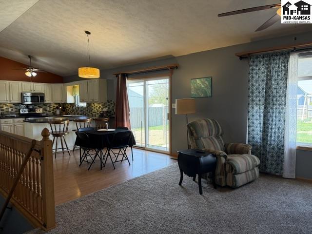 302 E 37th Avenue Hutchinson KS 67502