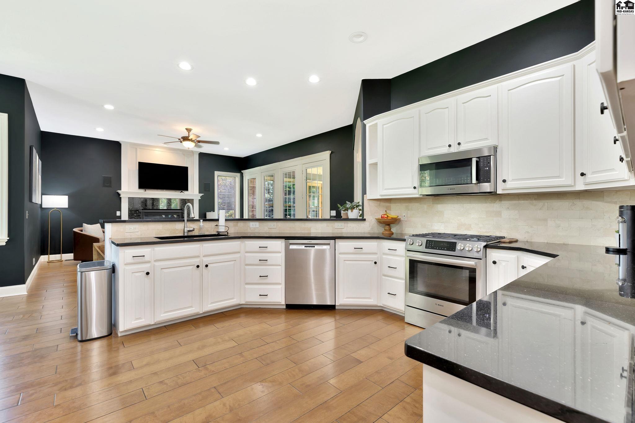 4603 Spyglass Drive Hutchinson KS 67502