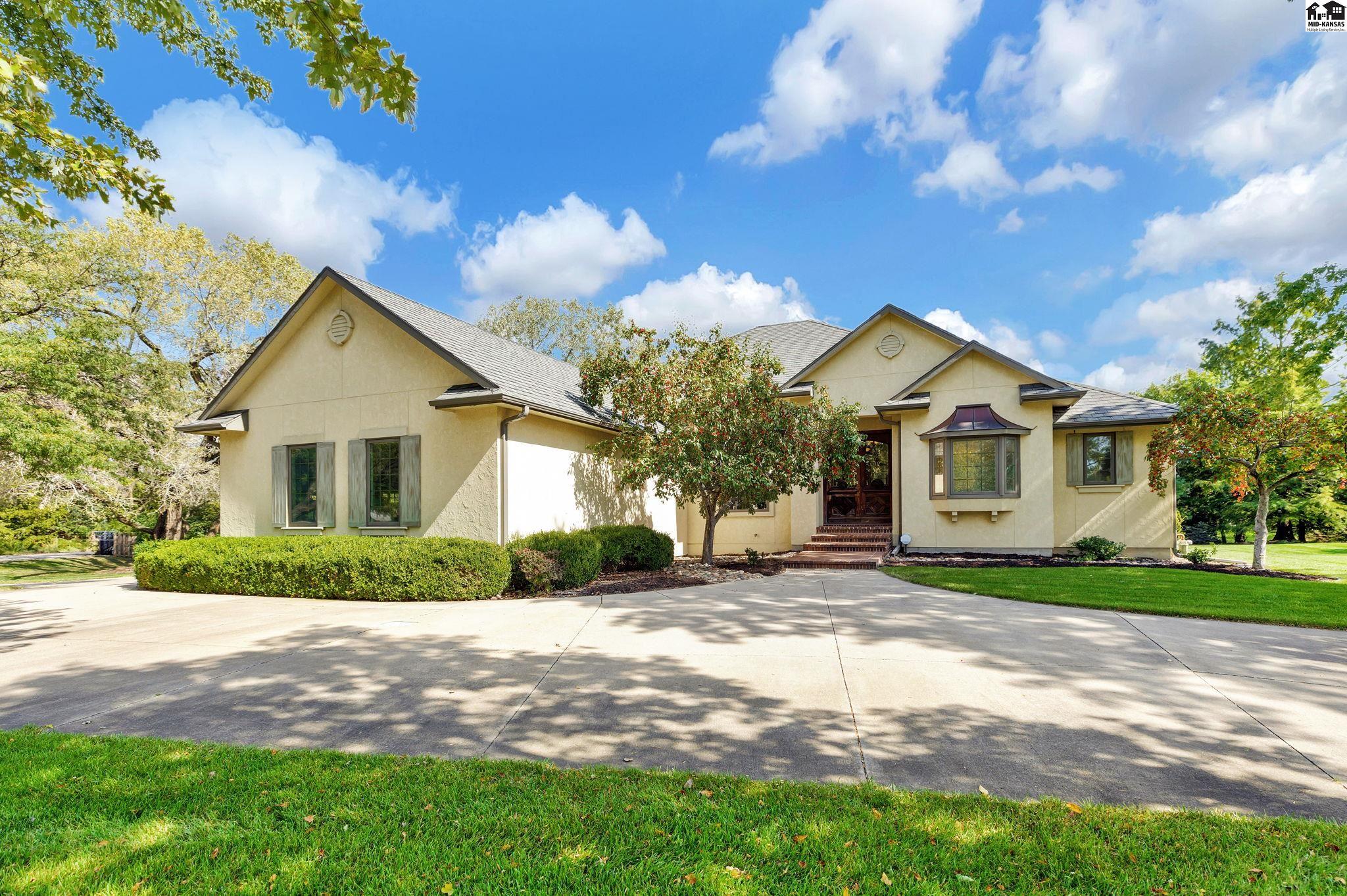 4603 Spyglass Drive Hutchinson KS 67502