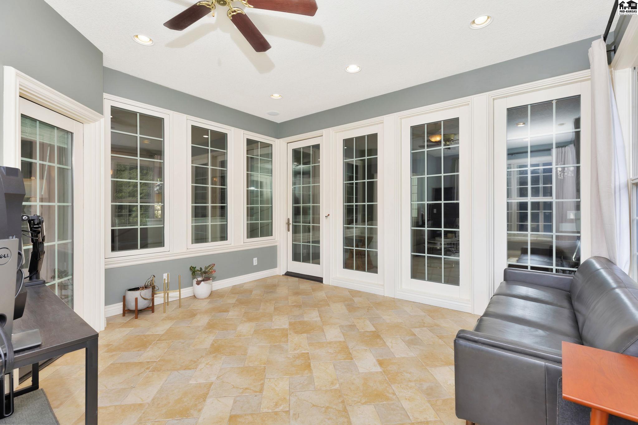 4603 Spyglass Drive Hutchinson KS 67502