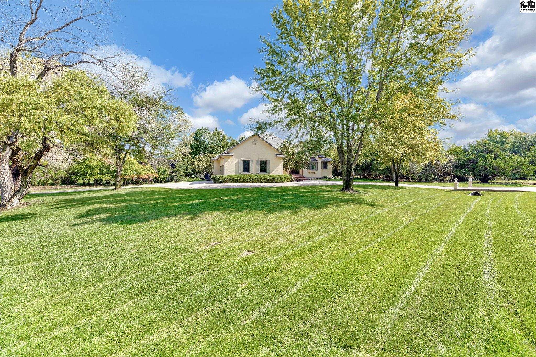 4603 Spyglass Drive Hutchinson KS 67502