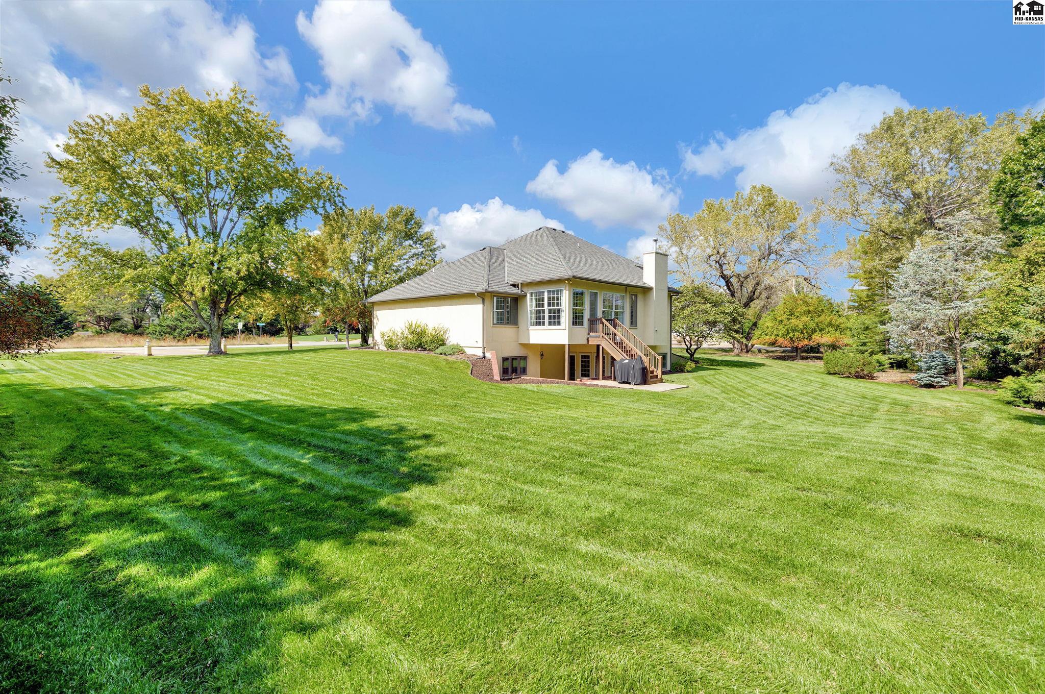 4603 Spyglass Drive Hutchinson KS 67502