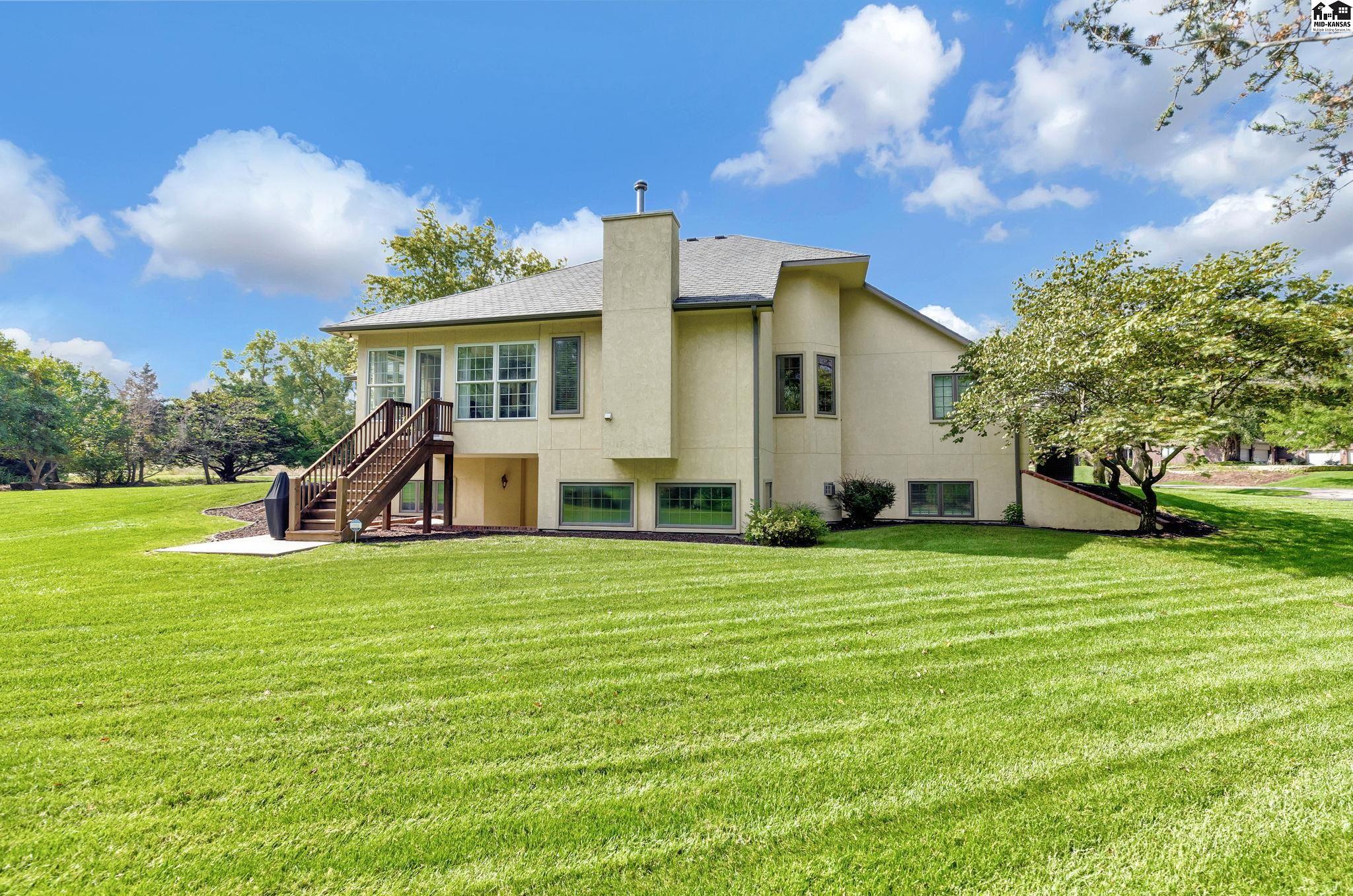 4603 Spyglass Drive Hutchinson KS 67502