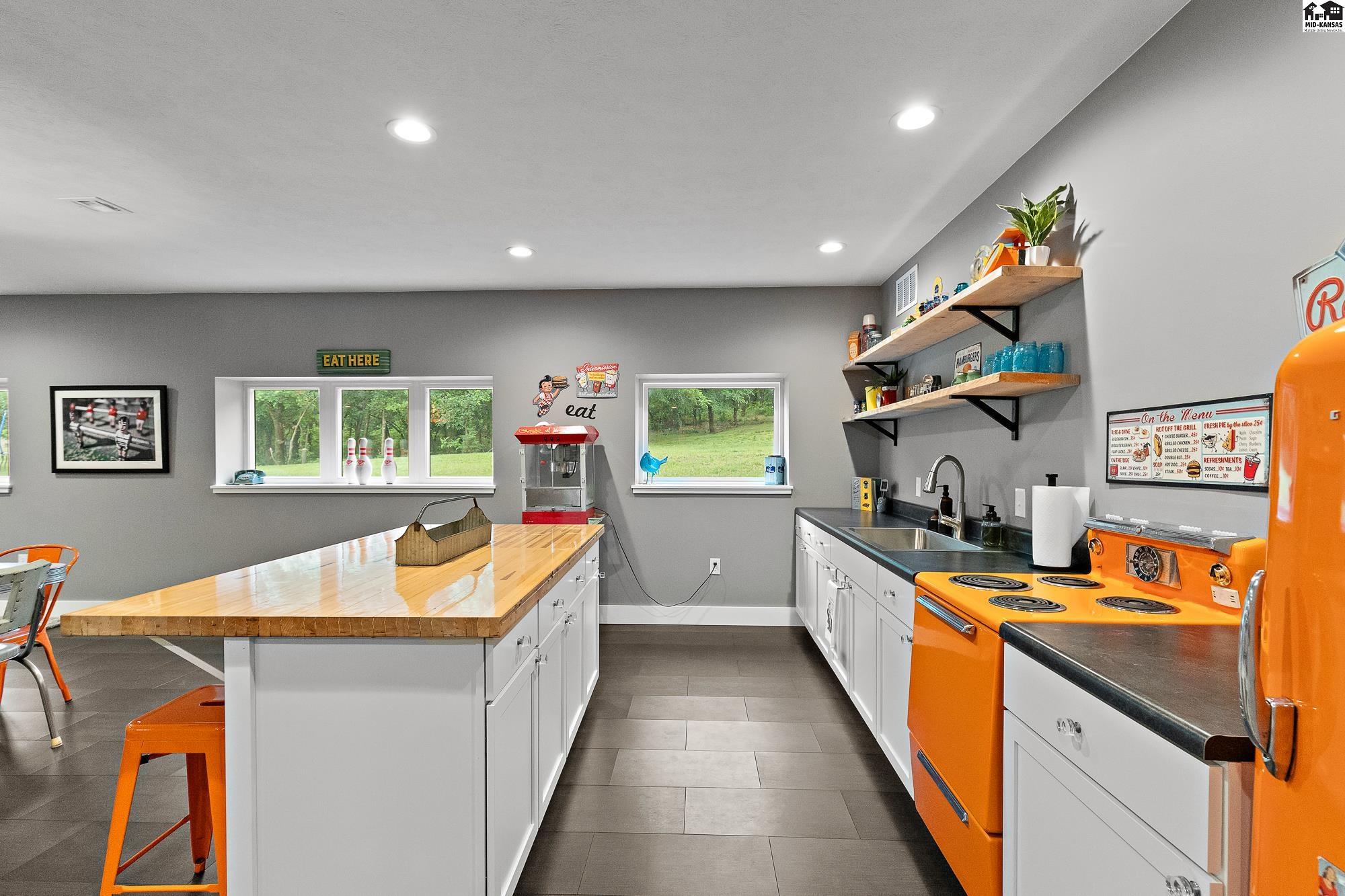 1900 E 56th Avenue Hutchinson KS 67502