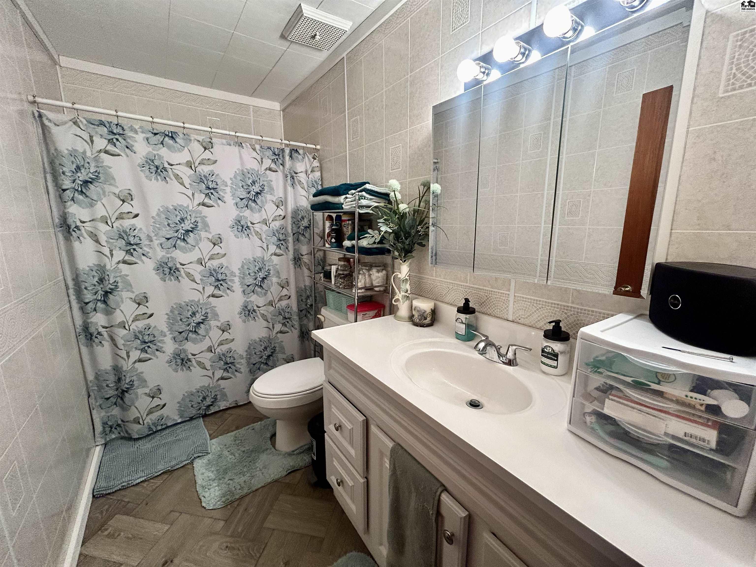 120 S Elm Street Arlington KS 67514