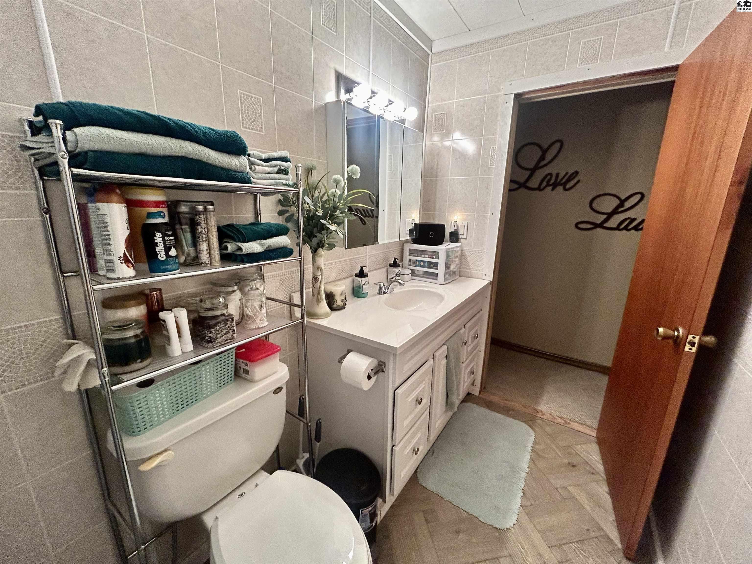 120 S Elm Street Arlington KS 67514