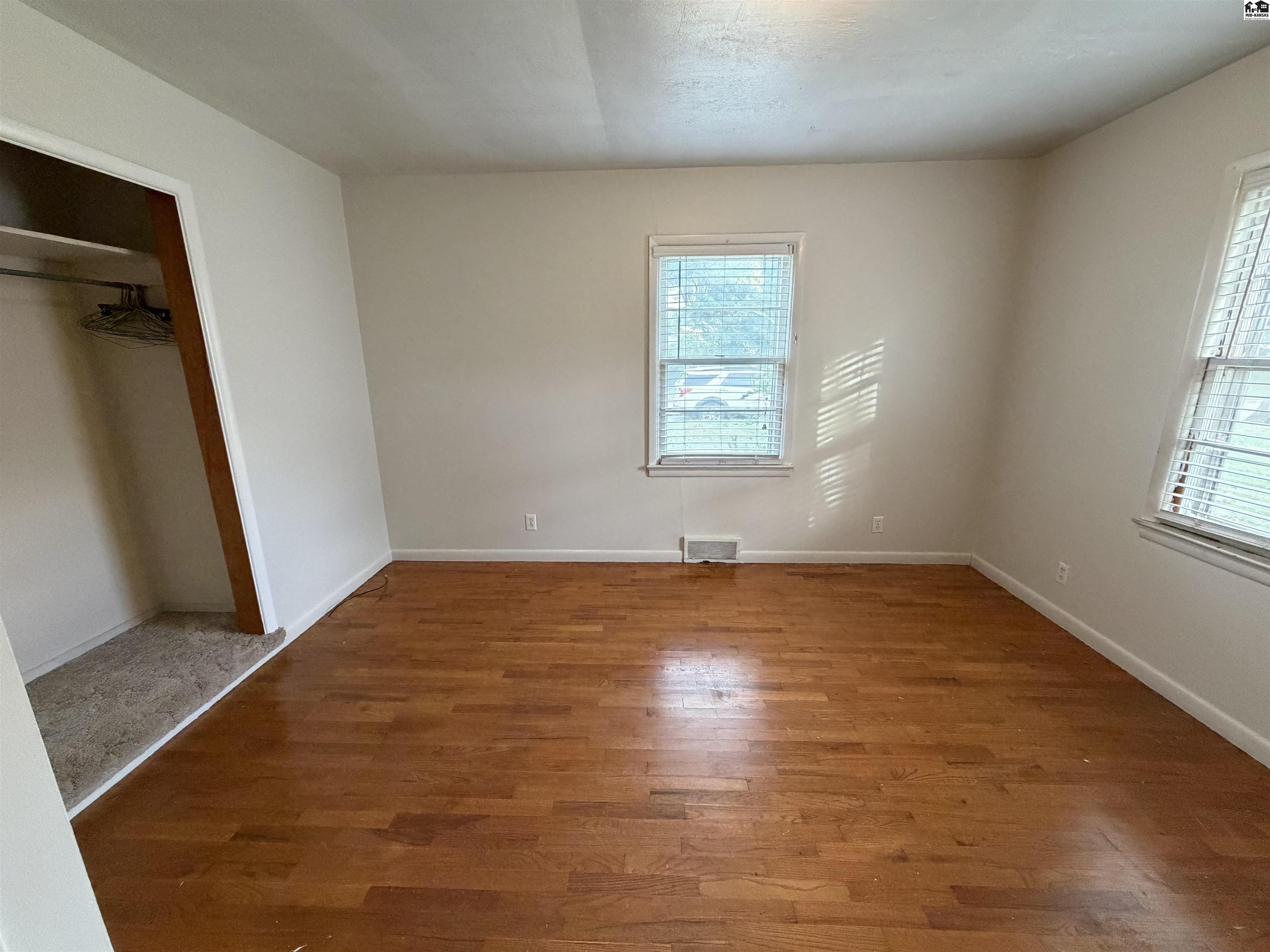 307 N Hutchinson Street Haven KS 67543