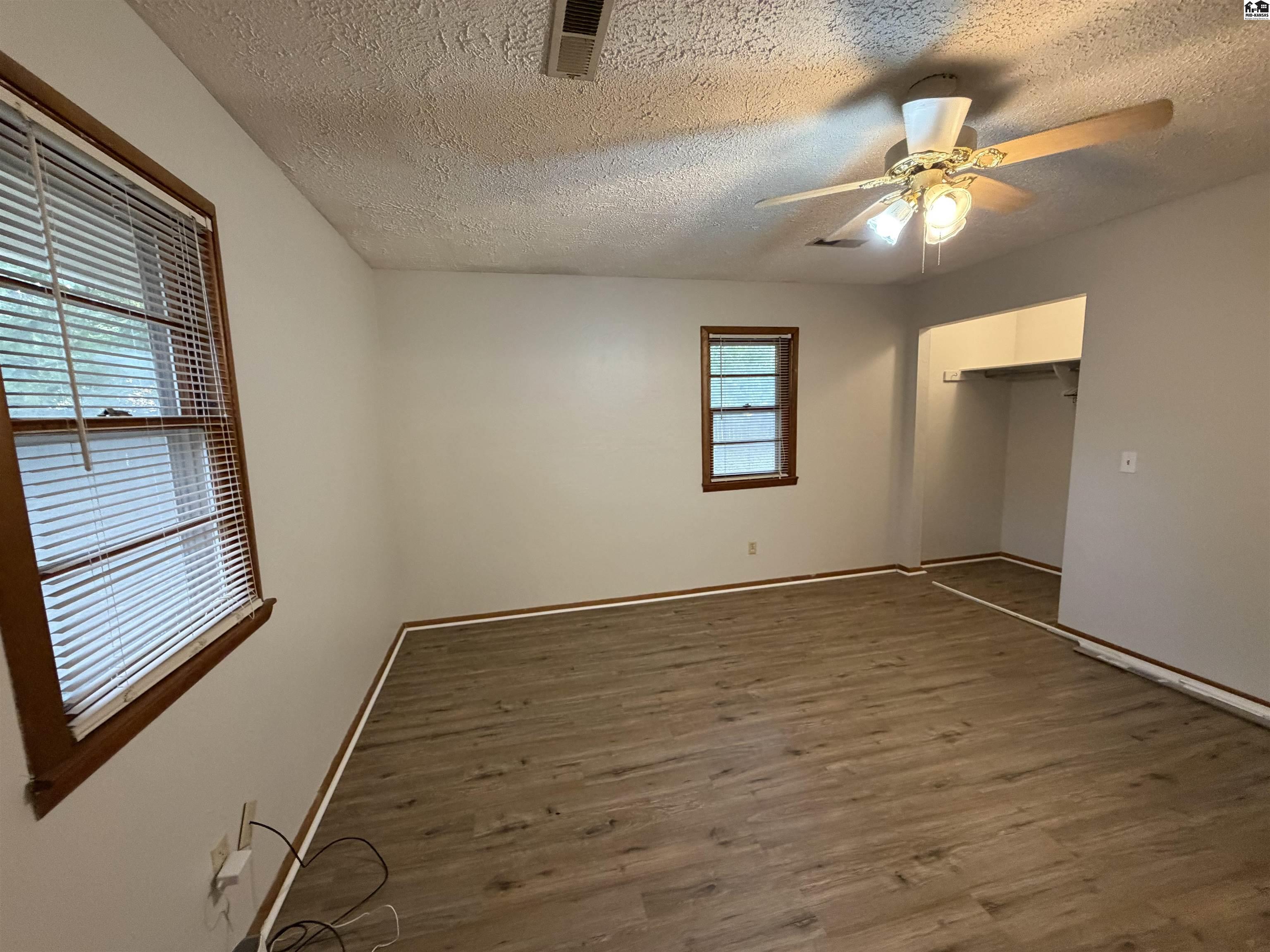 307 N Hutchinson Street Haven KS 67543