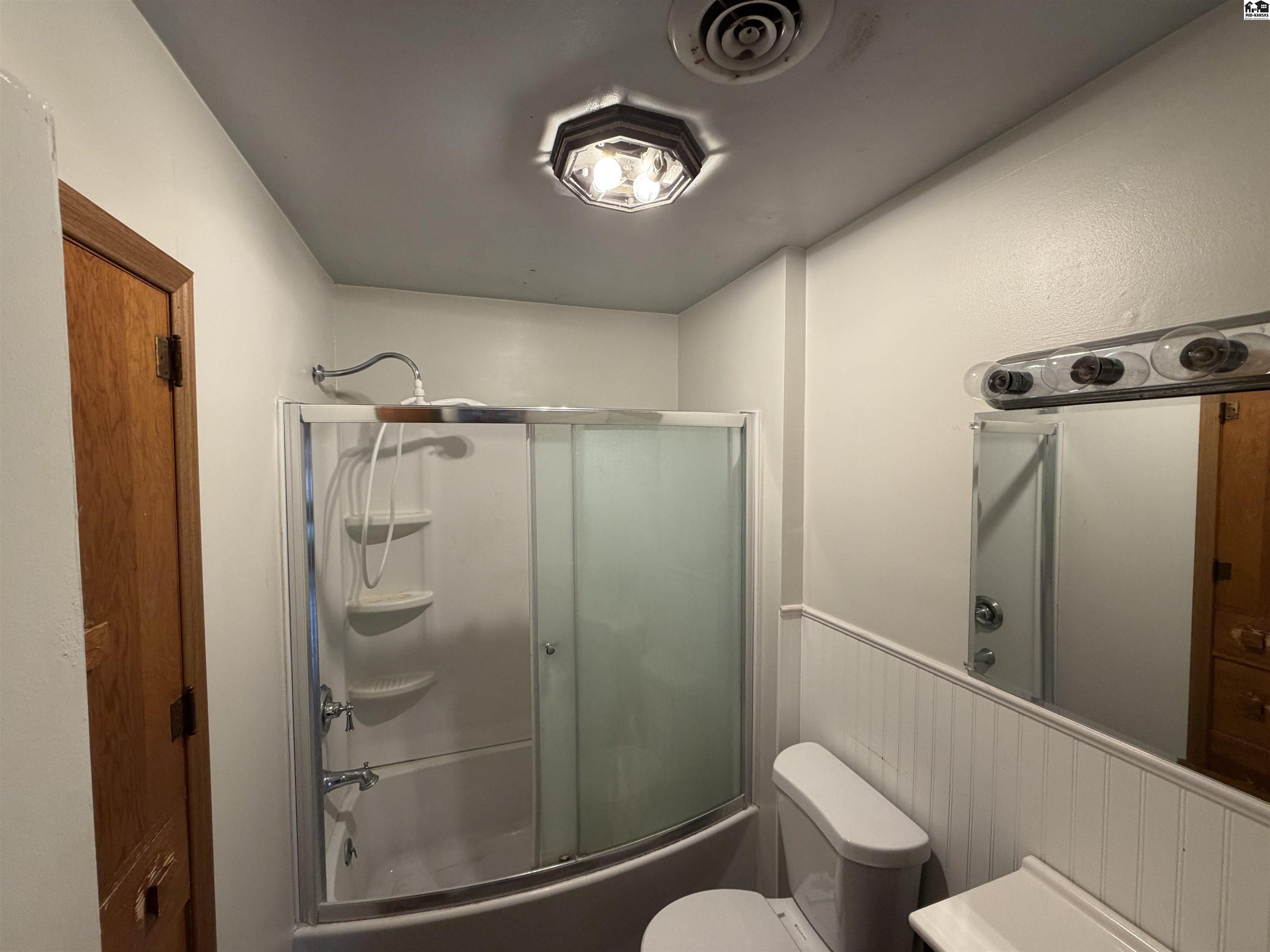 307 N Hutchinson Street Haven KS 67543