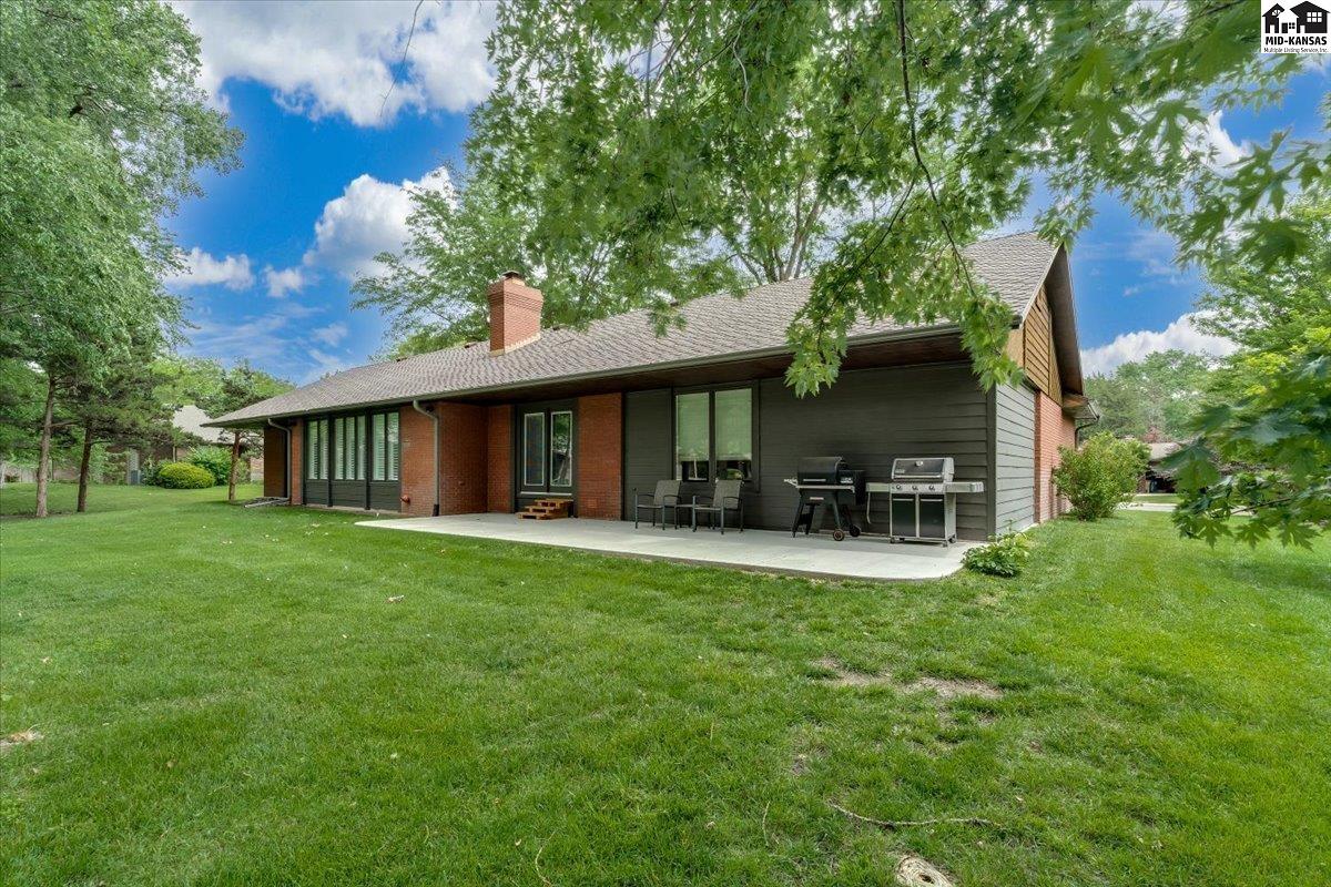 5 Tanglewood Lane Hutchinson KS 67502