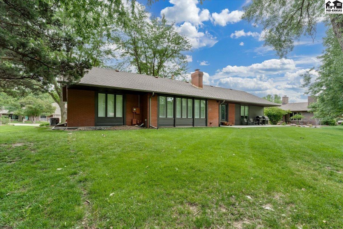 5 Tanglewood Lane Hutchinson KS 67502