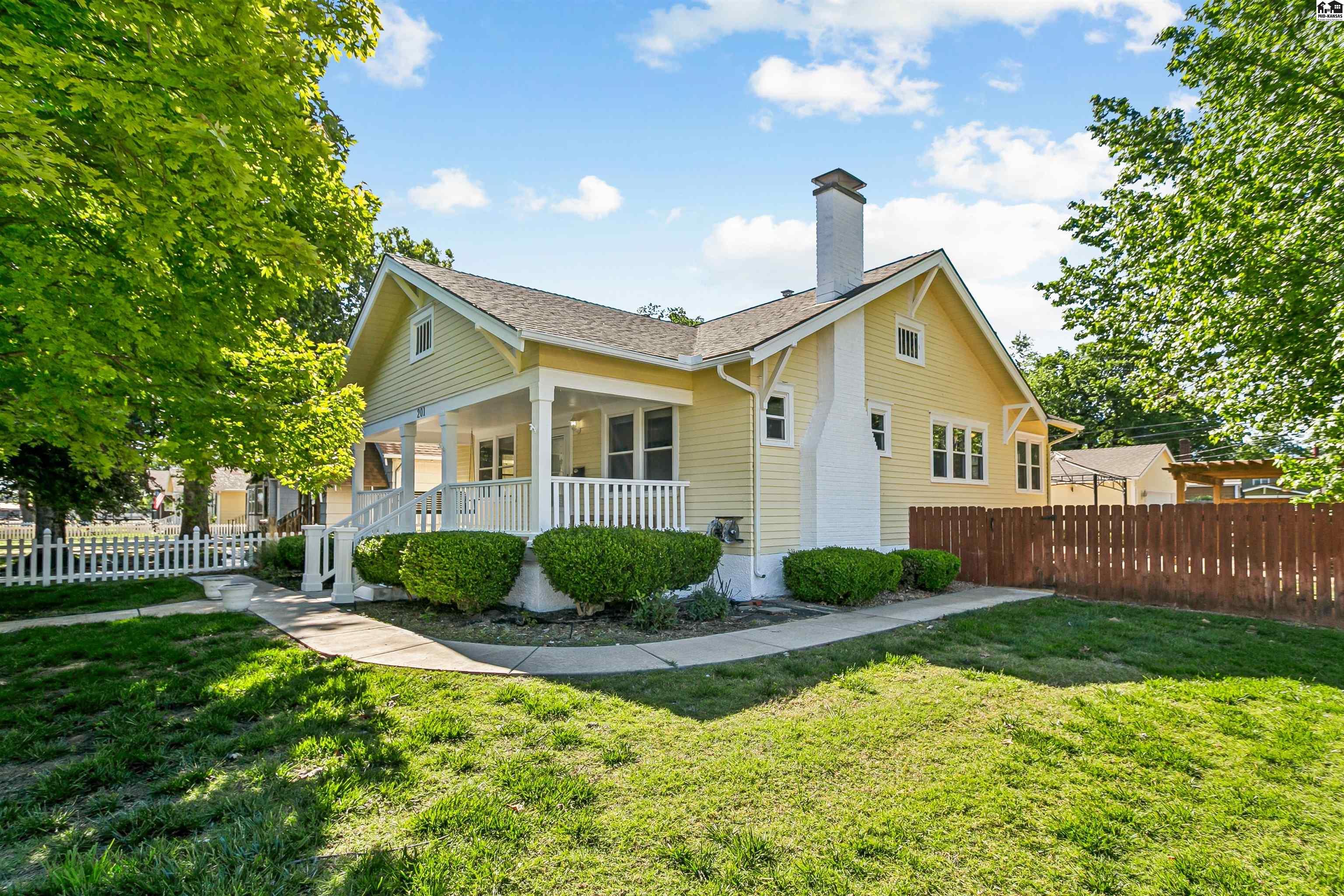 201 E 19th Avenue Hutchinson KS 67502