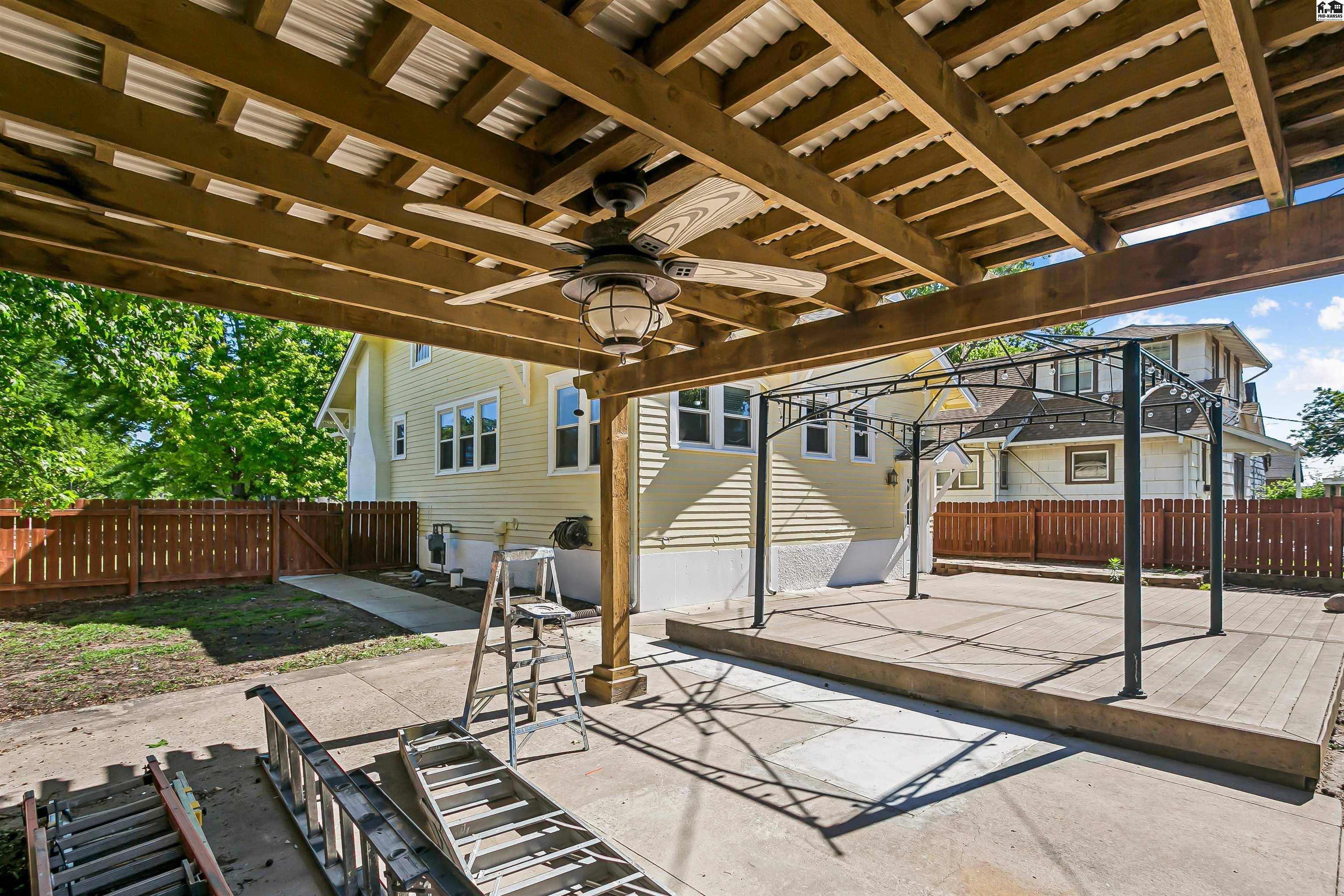 201 E 19th Avenue Hutchinson KS 67502