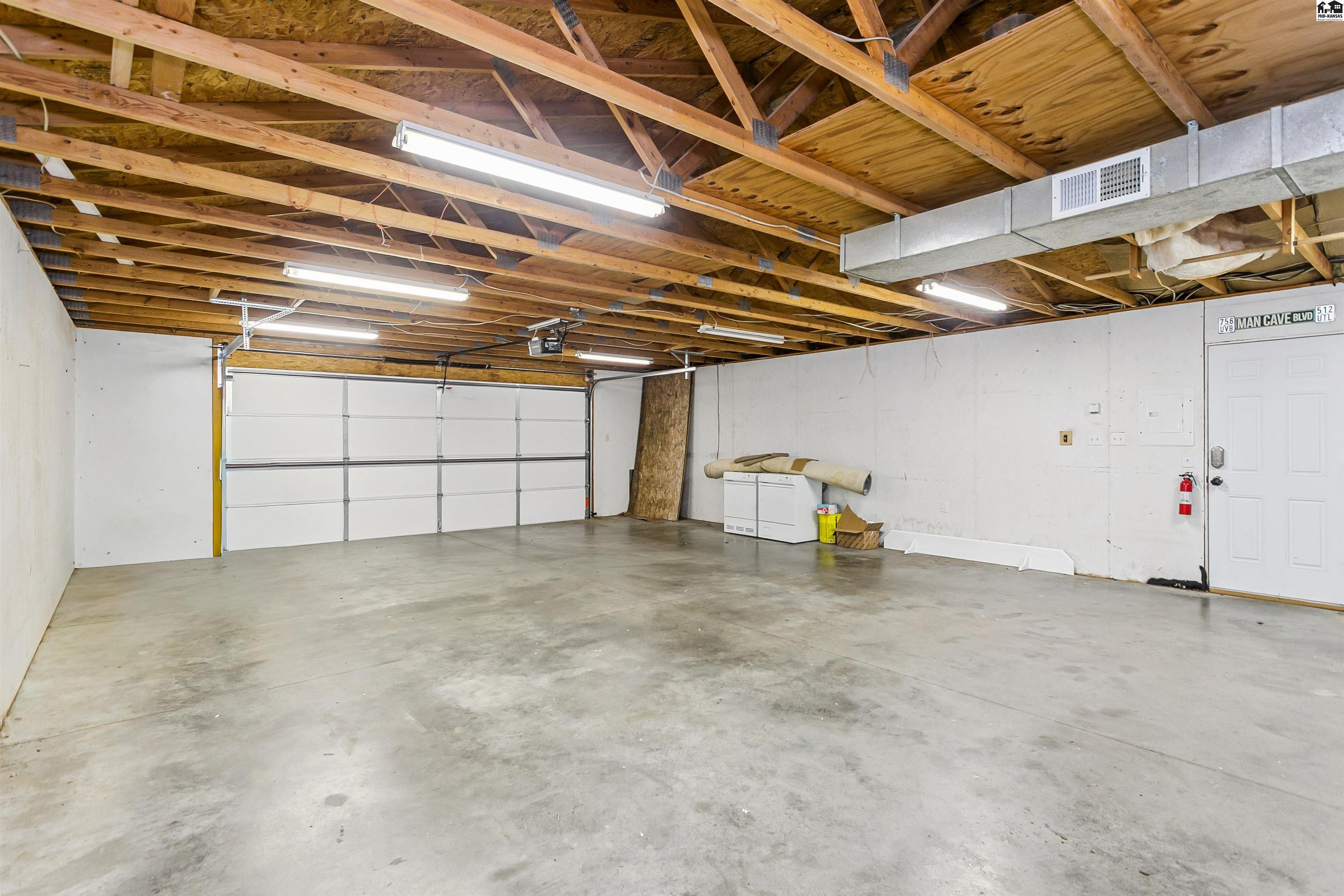 201 E 19th Avenue Hutchinson KS 67502