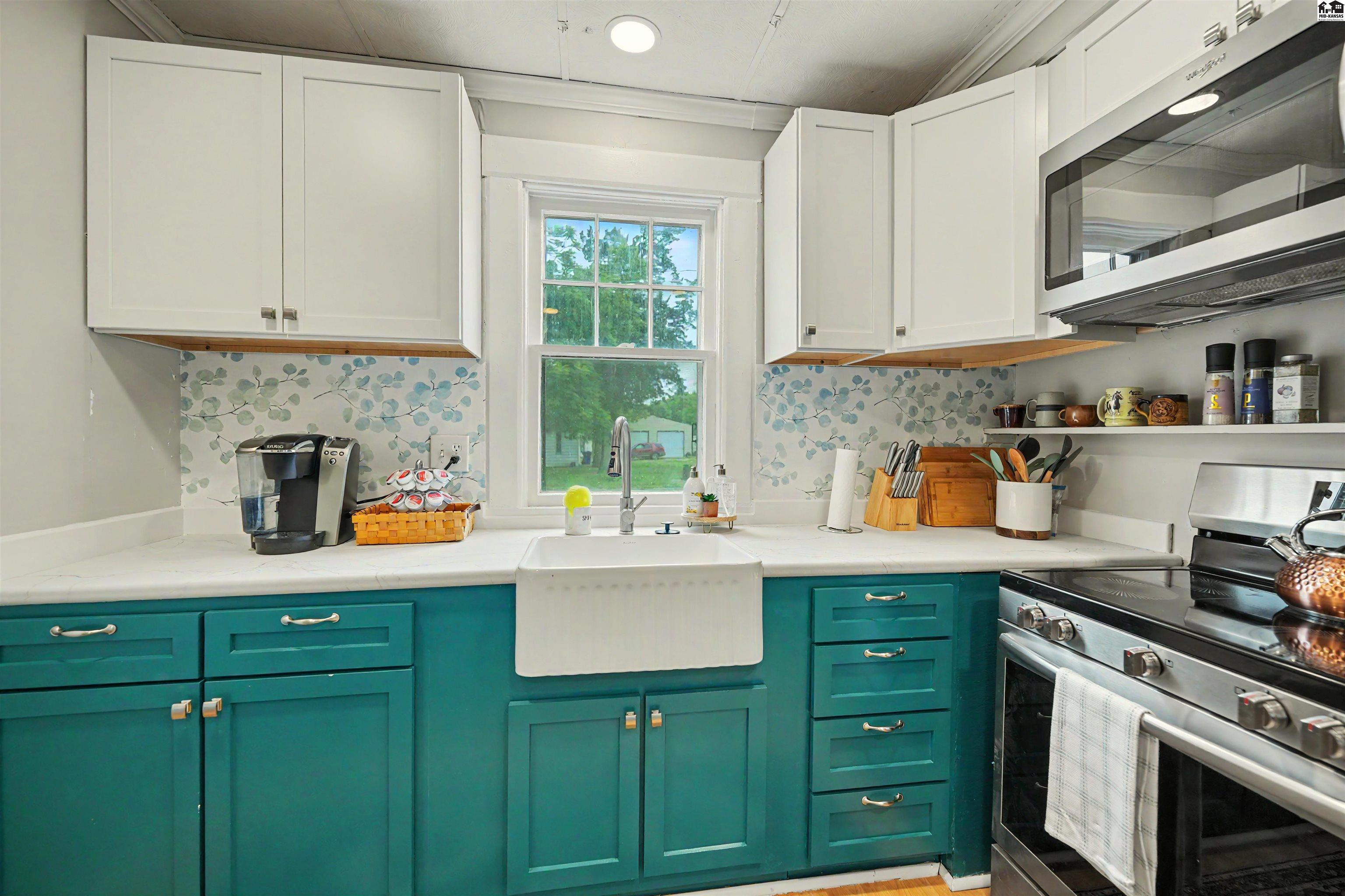 102 N Swedonia Marquette KS 67464