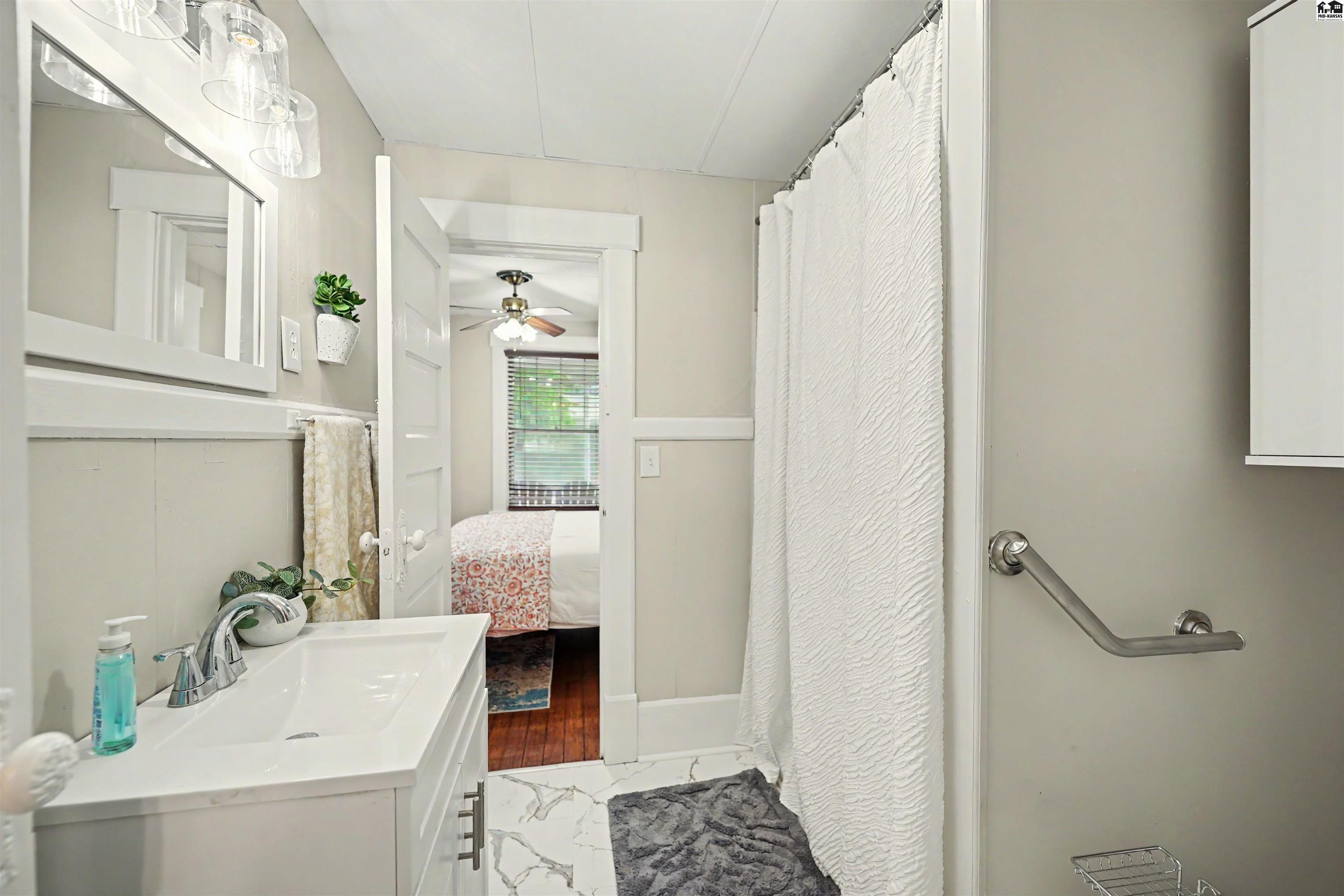 102 N Swedonia Marquette KS 67464