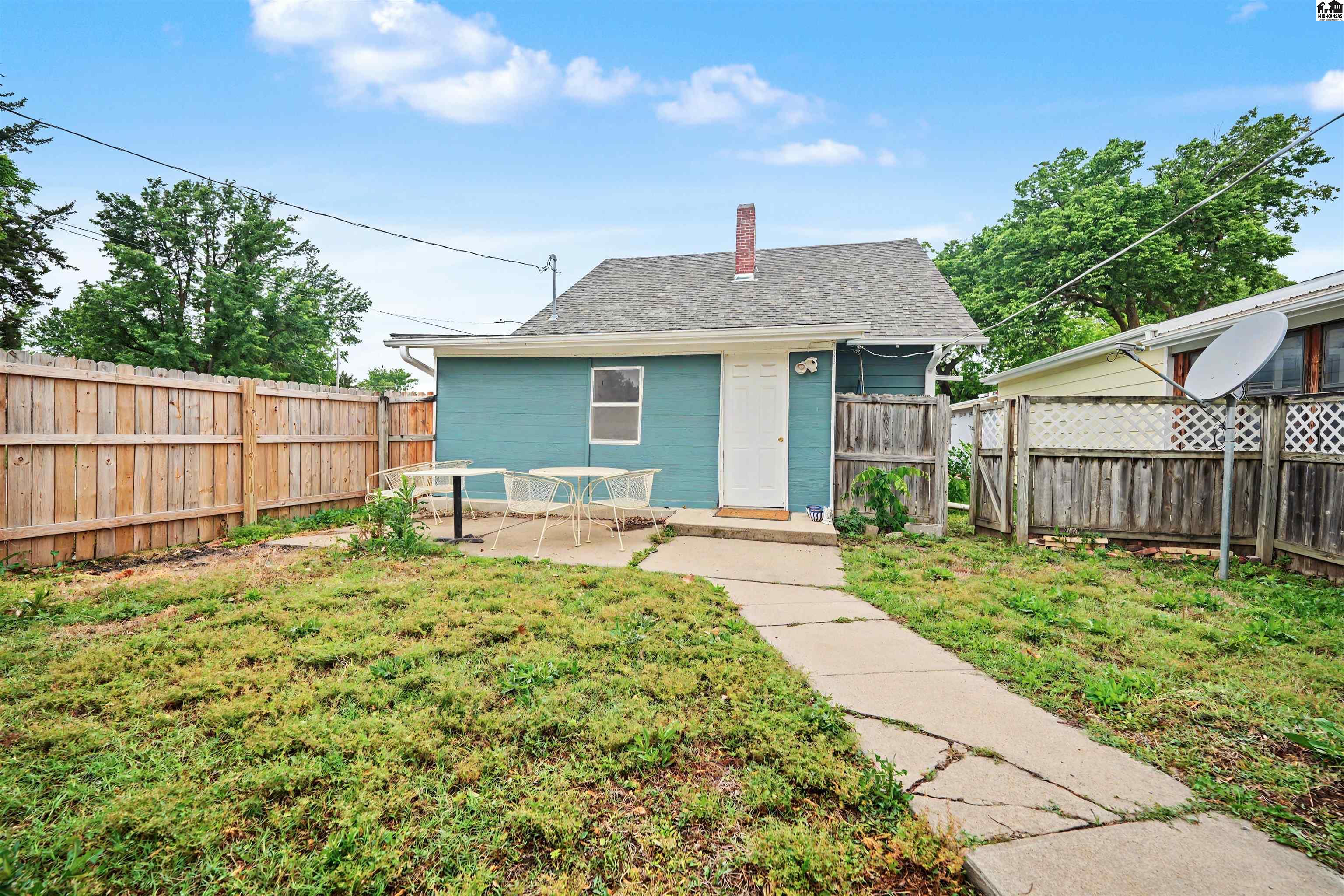 102 N Swedonia Marquette KS 67464