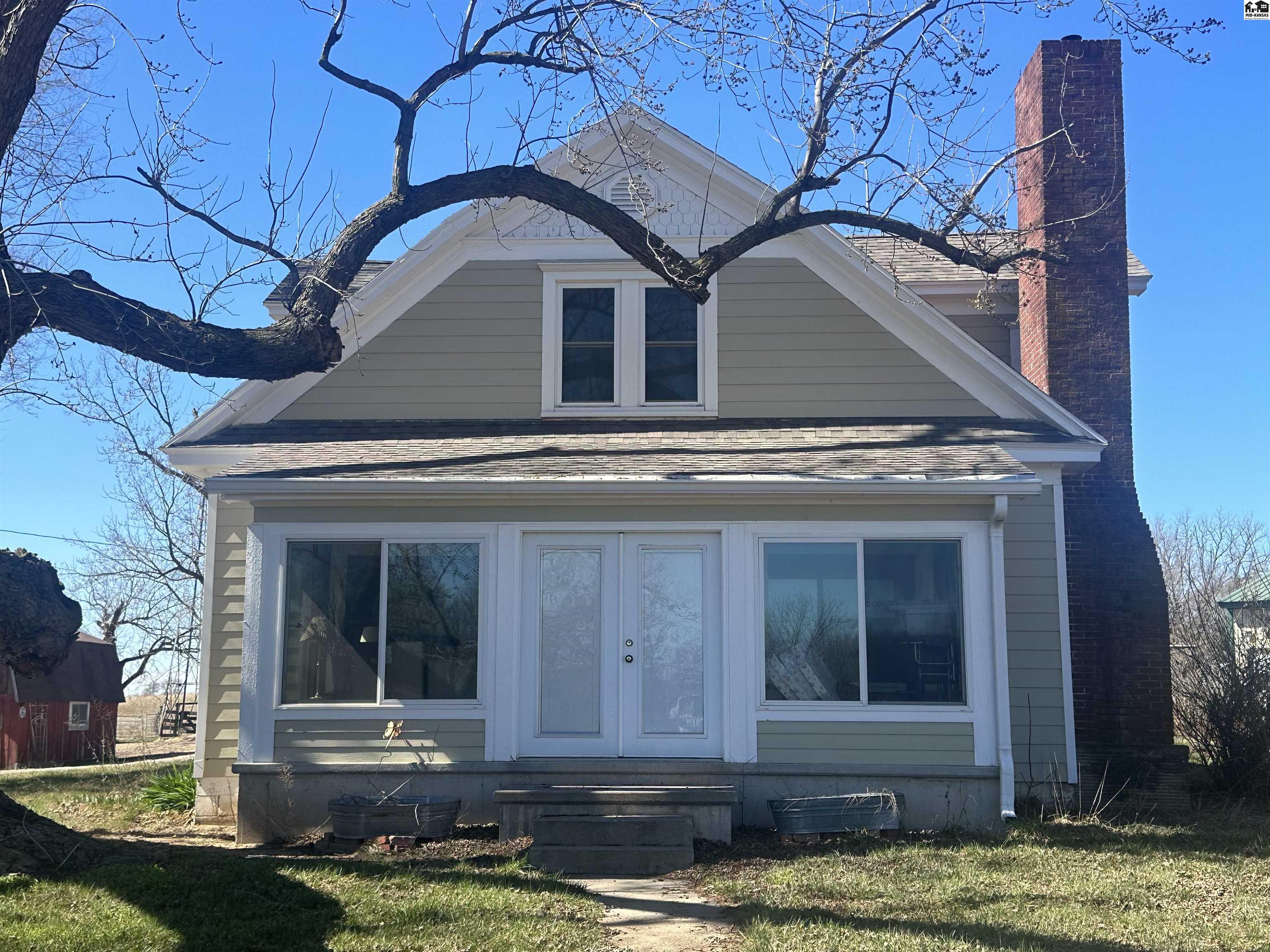 Arlington KS, 20801 S Peace Road