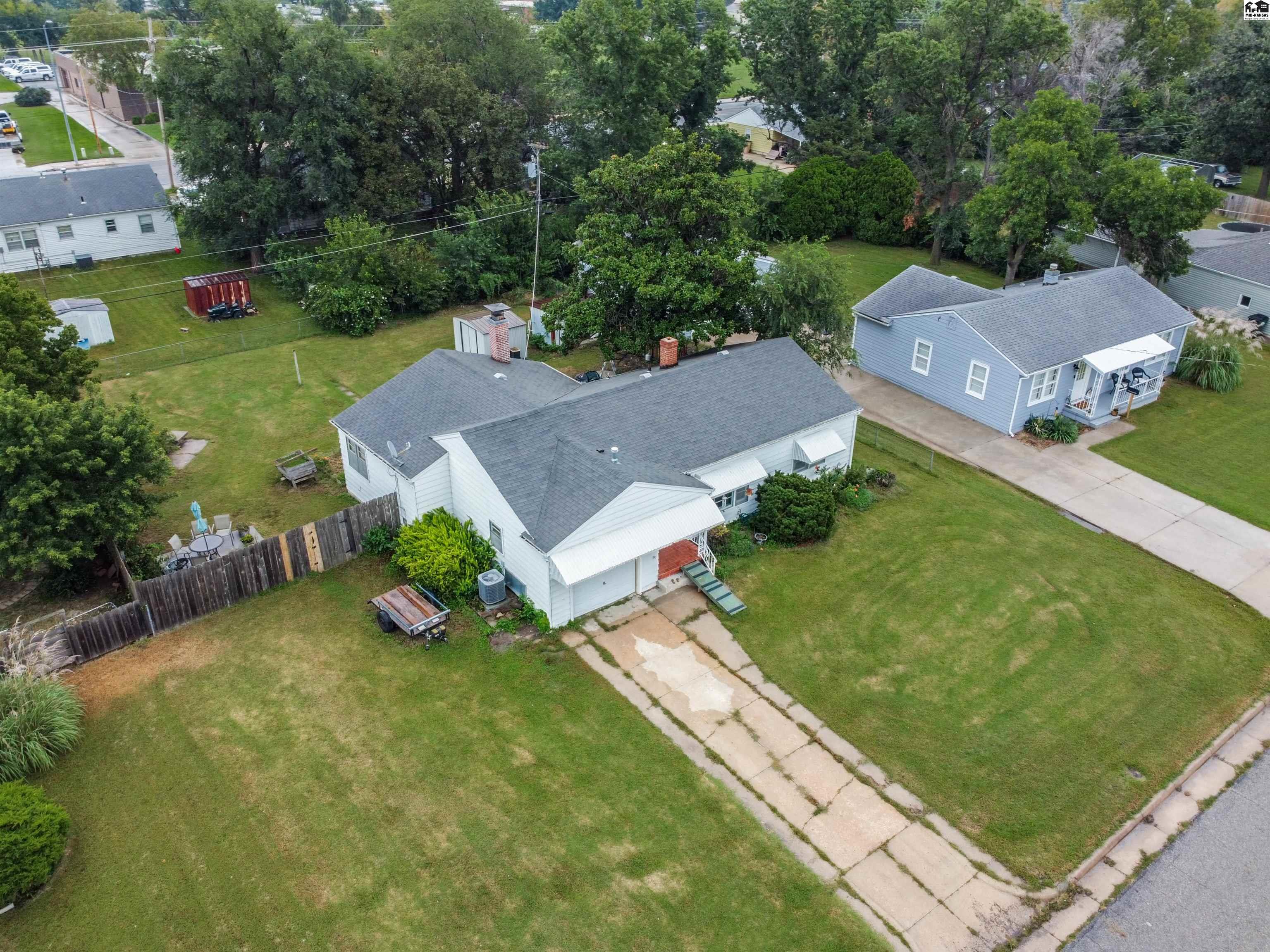 73 Random Road Hutchinson KS 67502