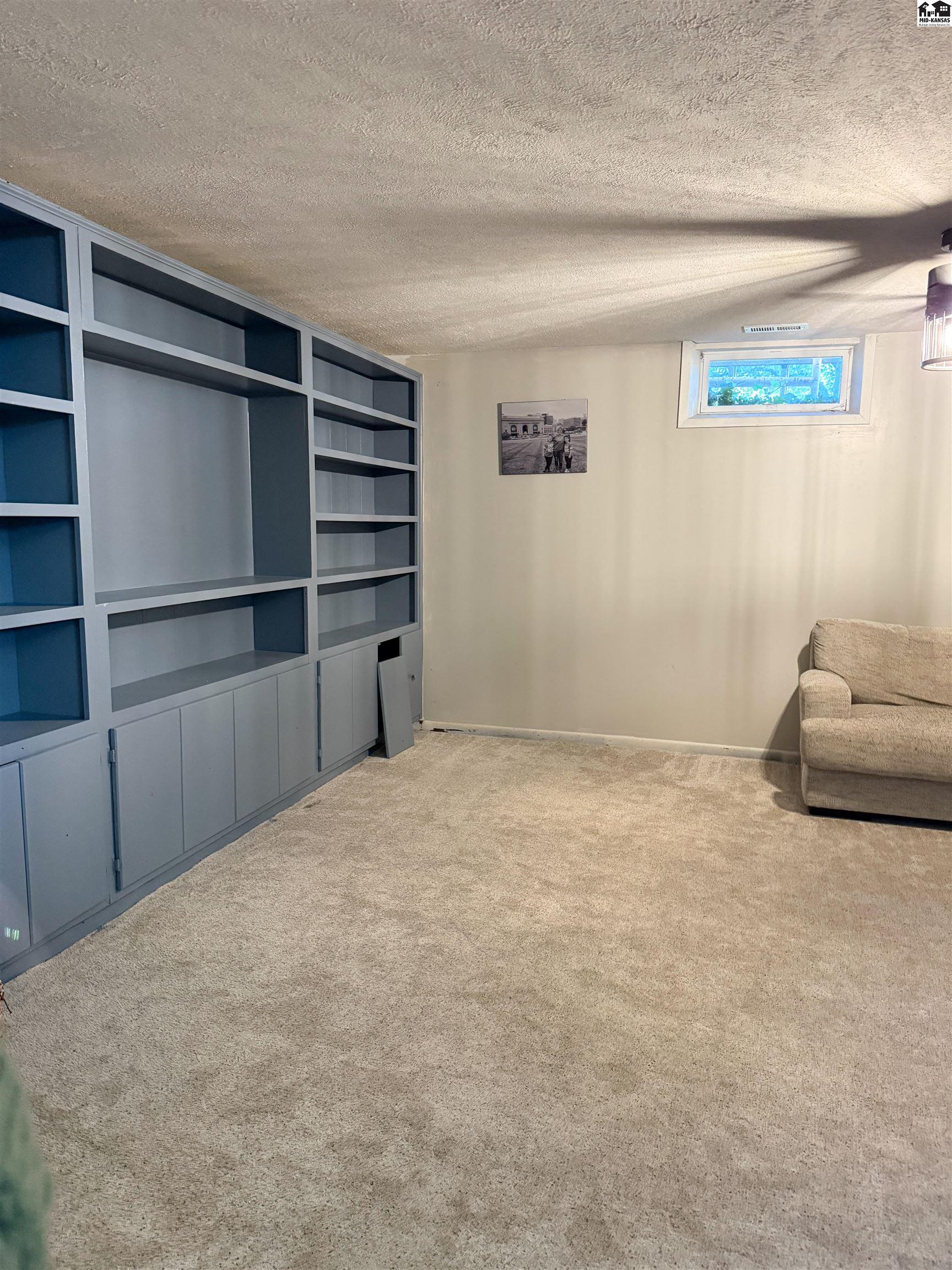 714 S Willison Road Hutchinson KS 67501