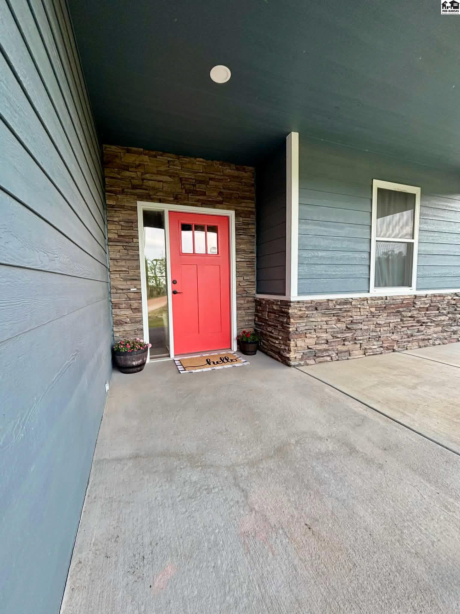 5211 E 17th Avenue Hutchinson KS 67501