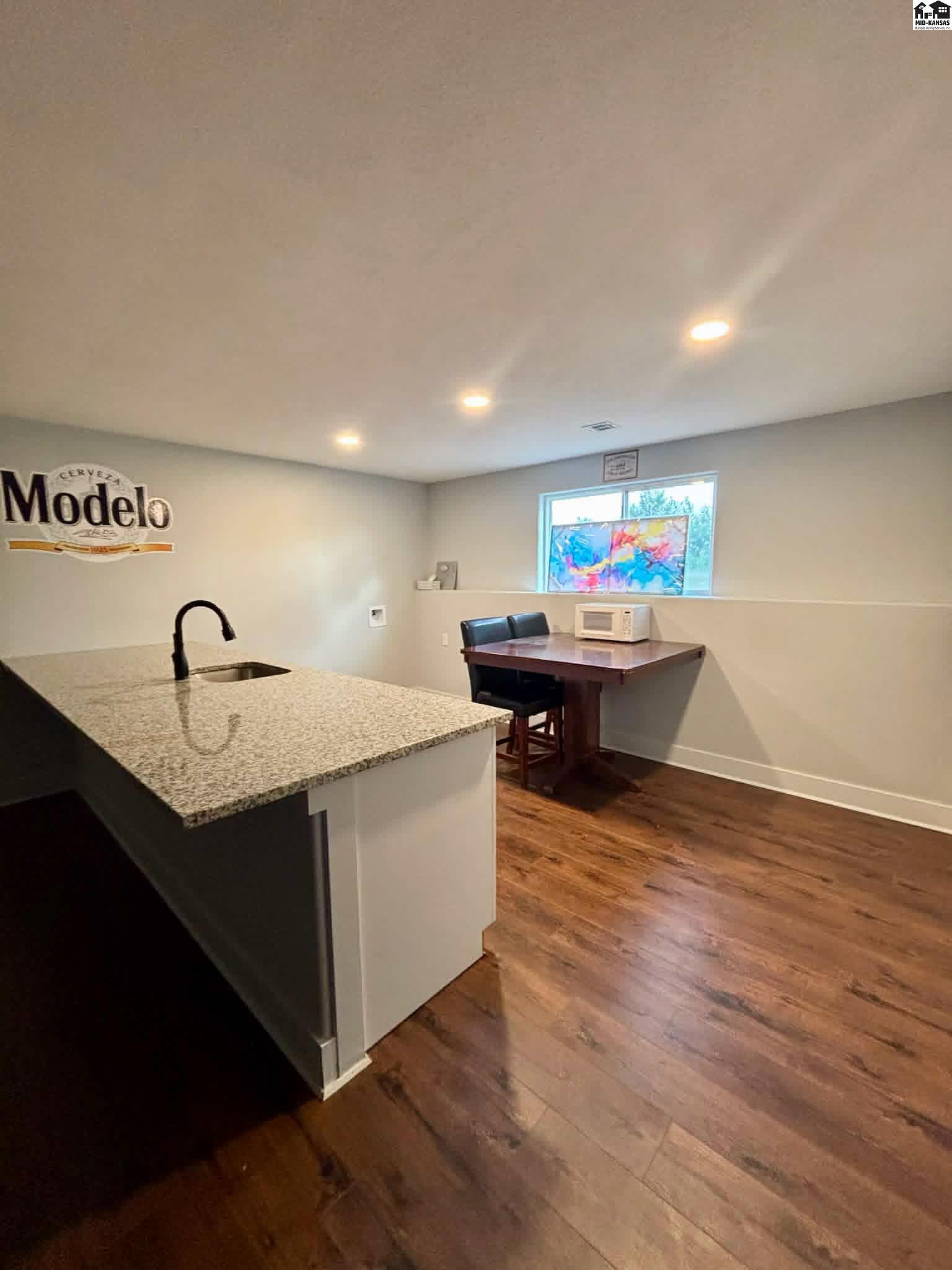 5211 E 17th Avenue Hutchinson KS 67501