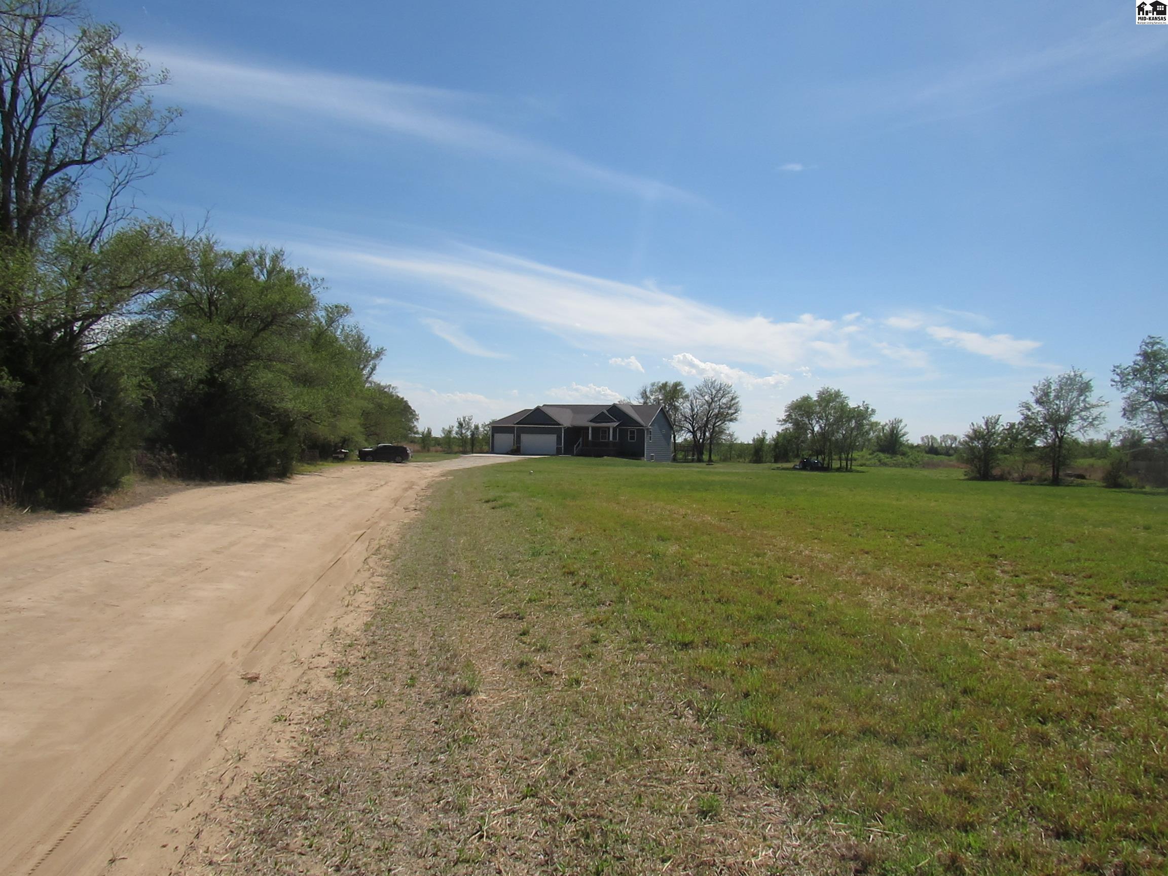 5211 E 17th Avenue Hutchinson KS 67501