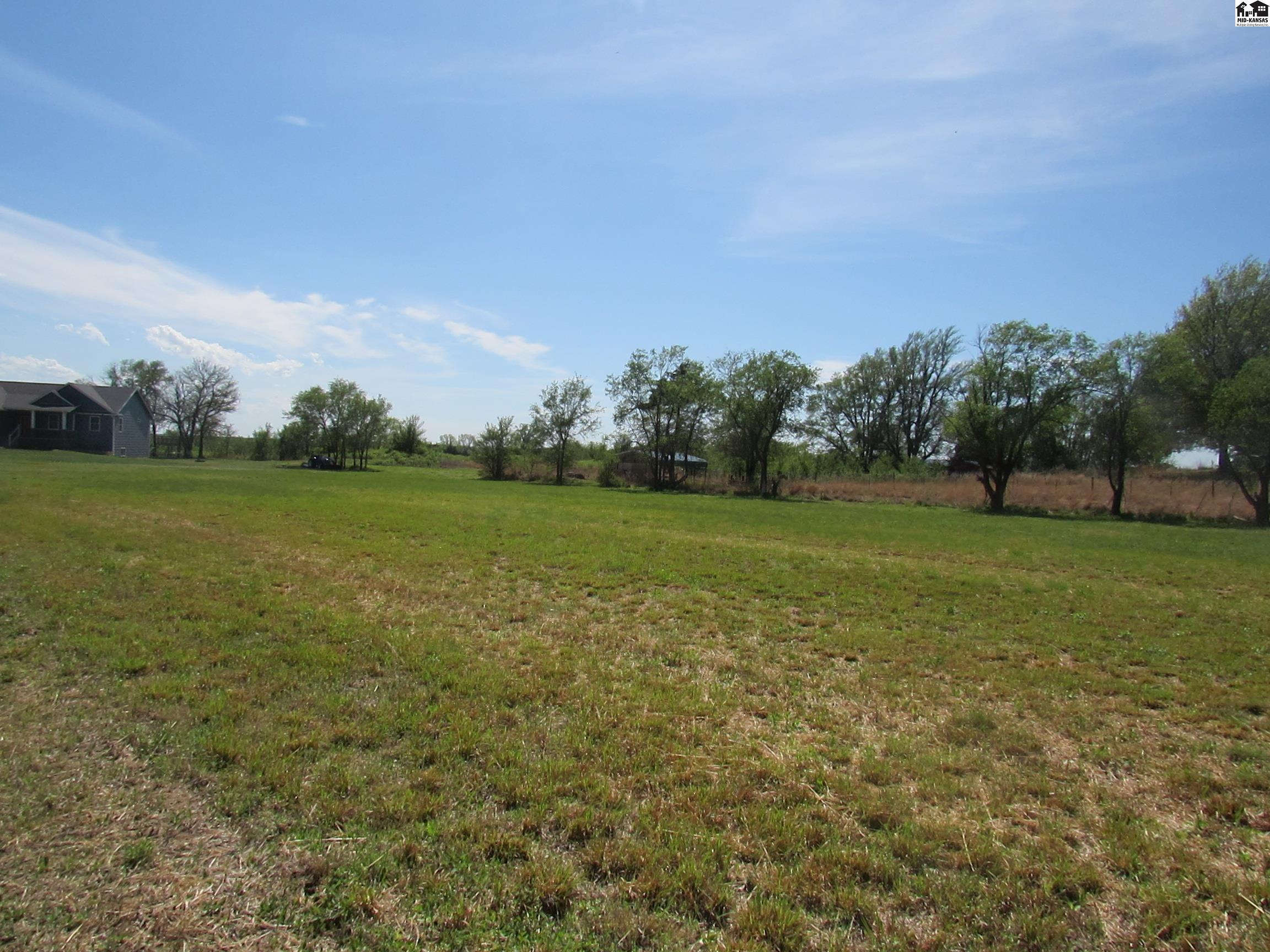 5211 E 17th Avenue Hutchinson KS 67501