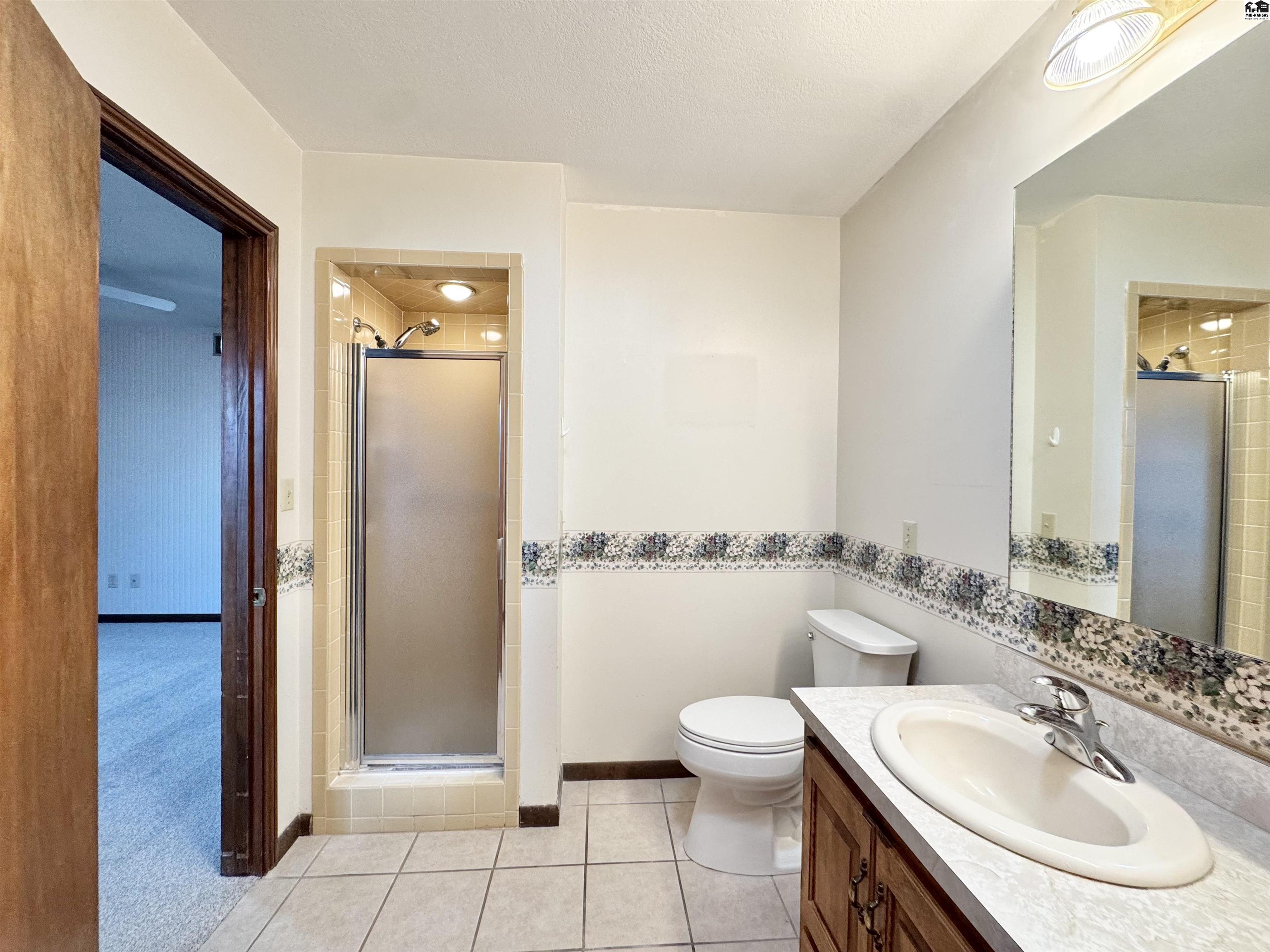 28 Eastwood Drive Hutchinson KS 67502