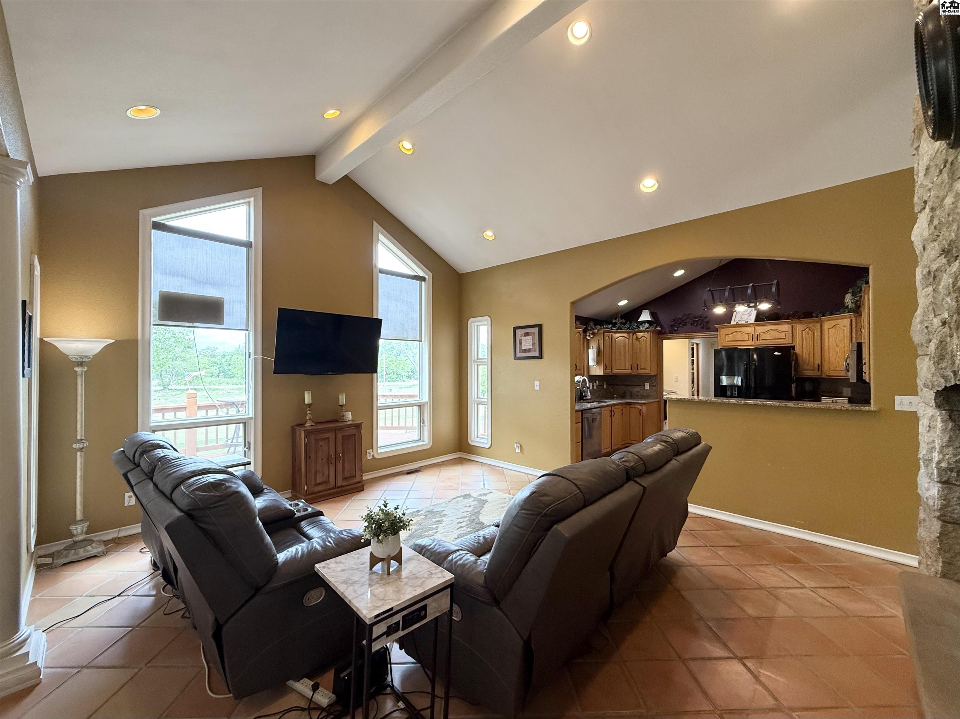 10171 Paganica Pass Hutchinson KS 67502