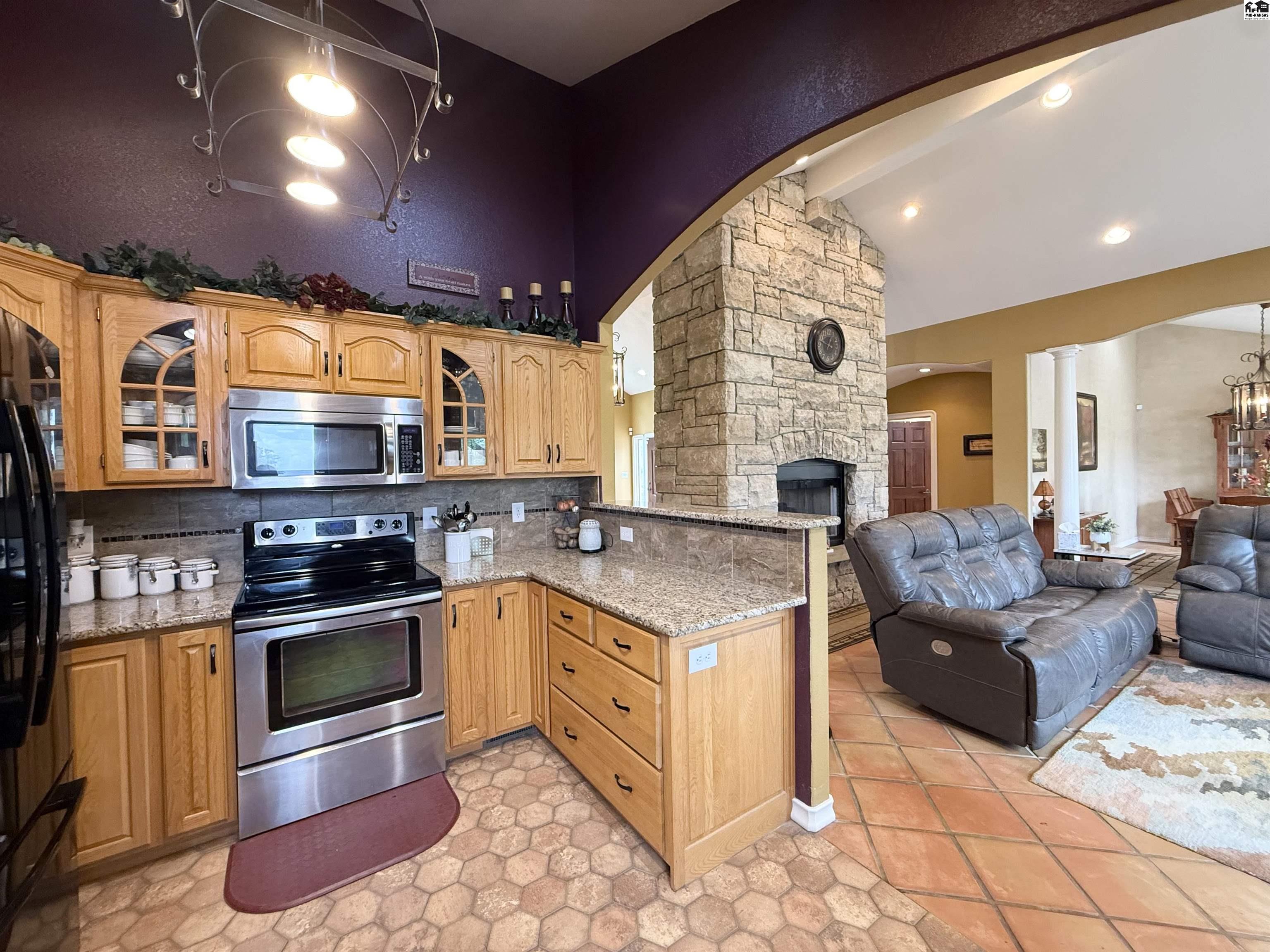 10171 Paganica Pass Hutchinson KS 67502