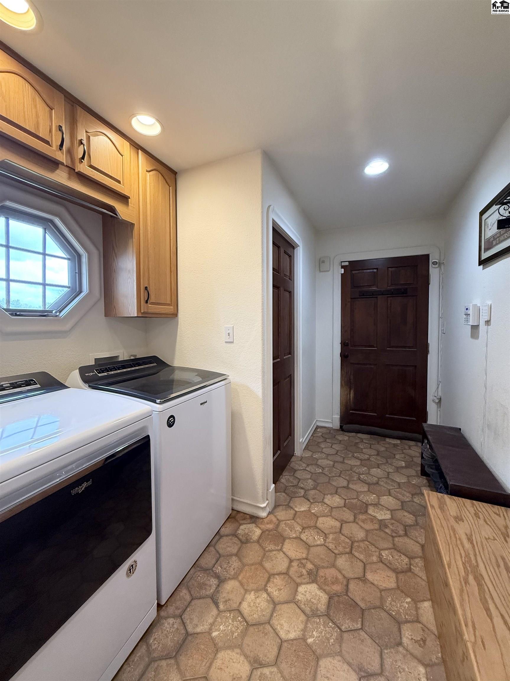 10171 Paganica Pass Hutchinson KS 67502