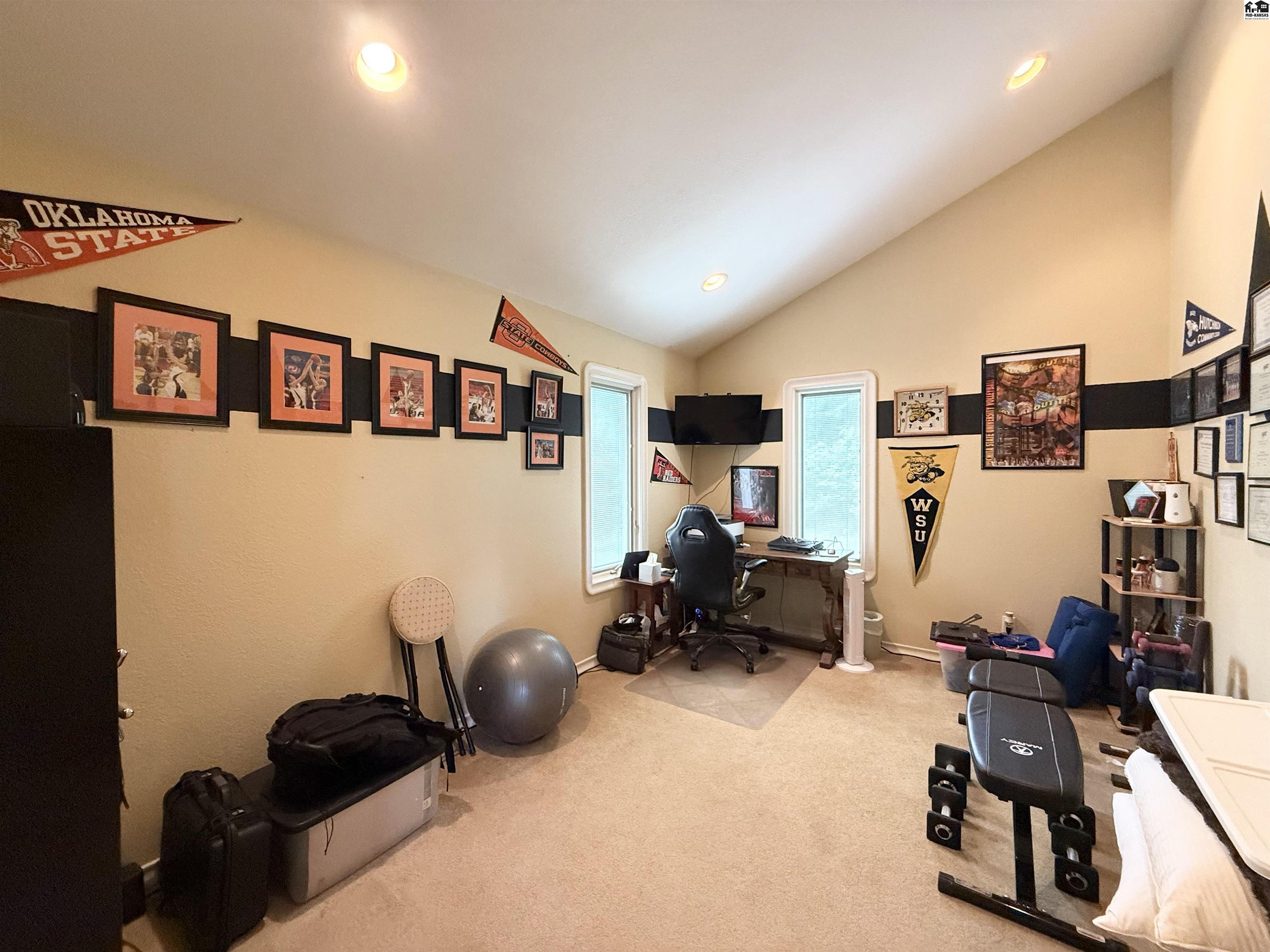 10171 Paganica Pass Hutchinson KS 67502