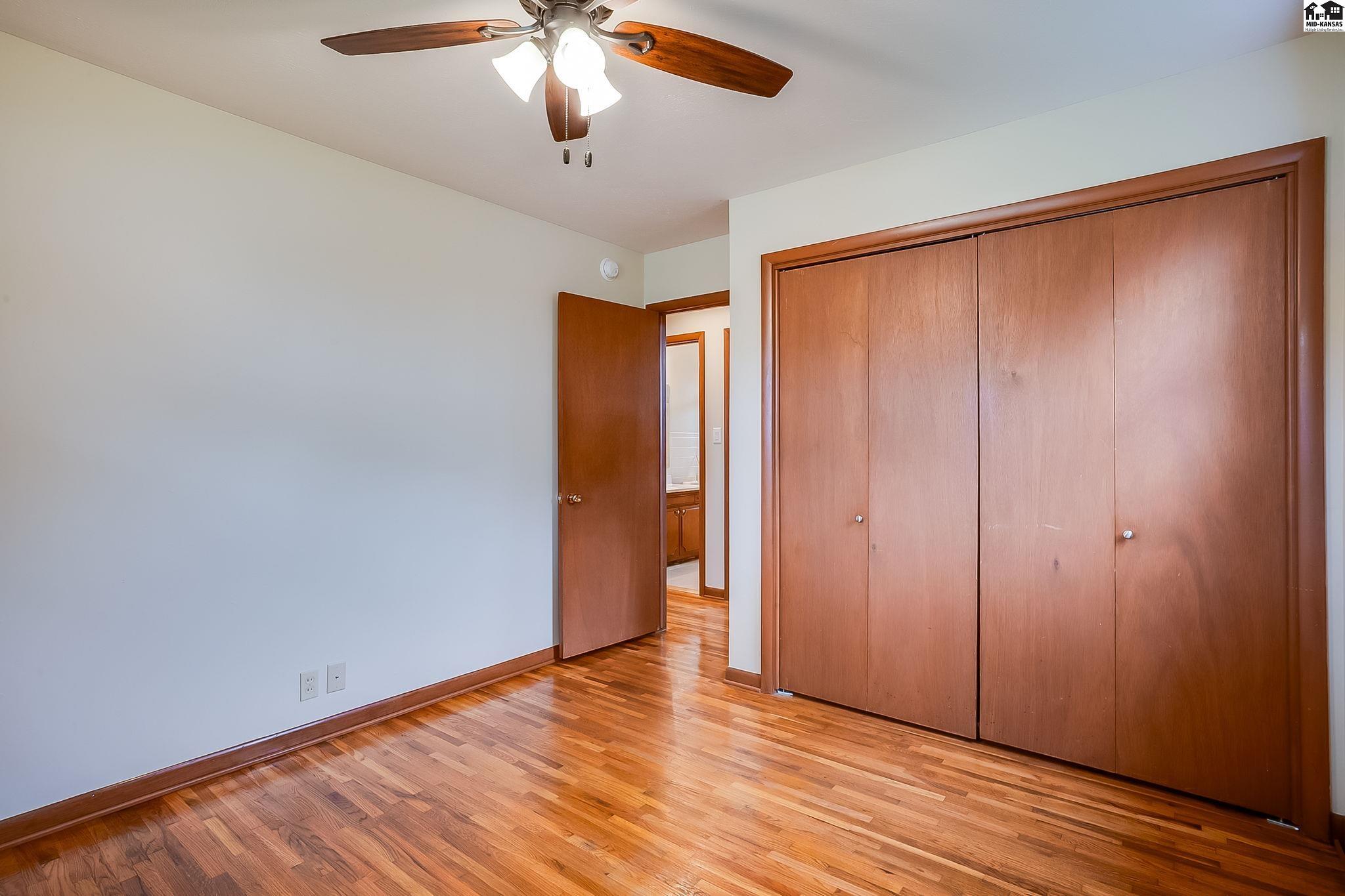 1213 E 14th Avenue Hutchinson KS 67502