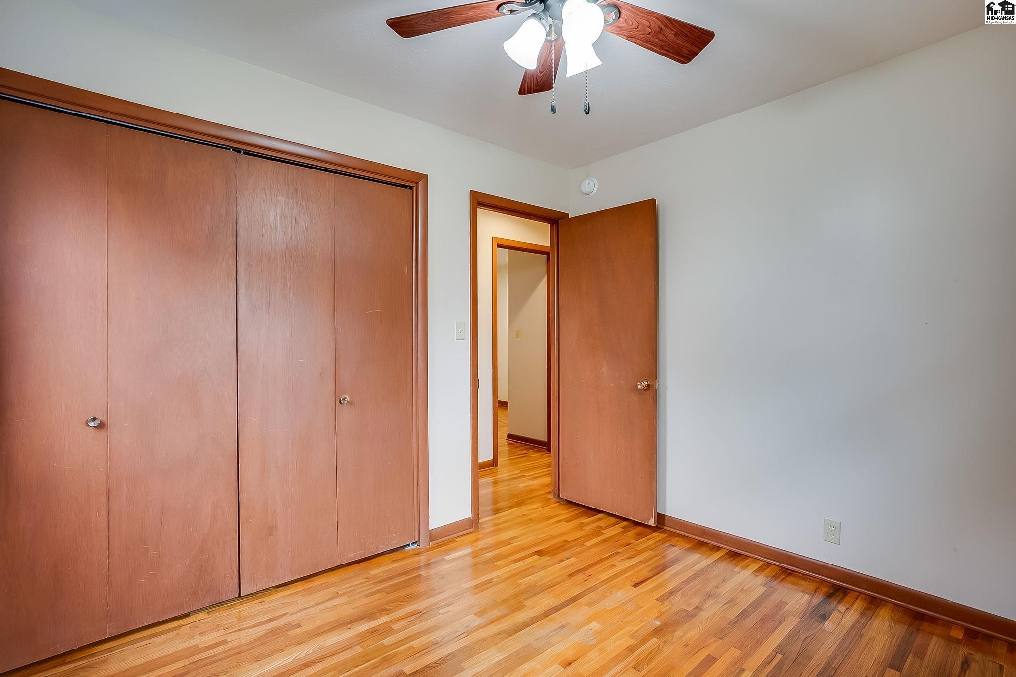 1213 E 14th Avenue Hutchinson KS 67502