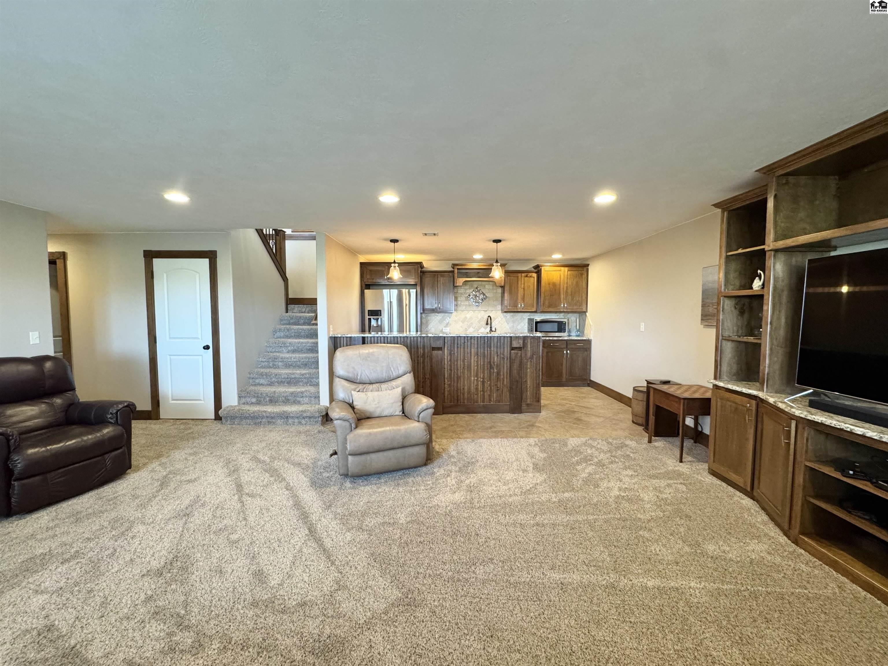 2809 Morris Road Hutchinson KS 67502