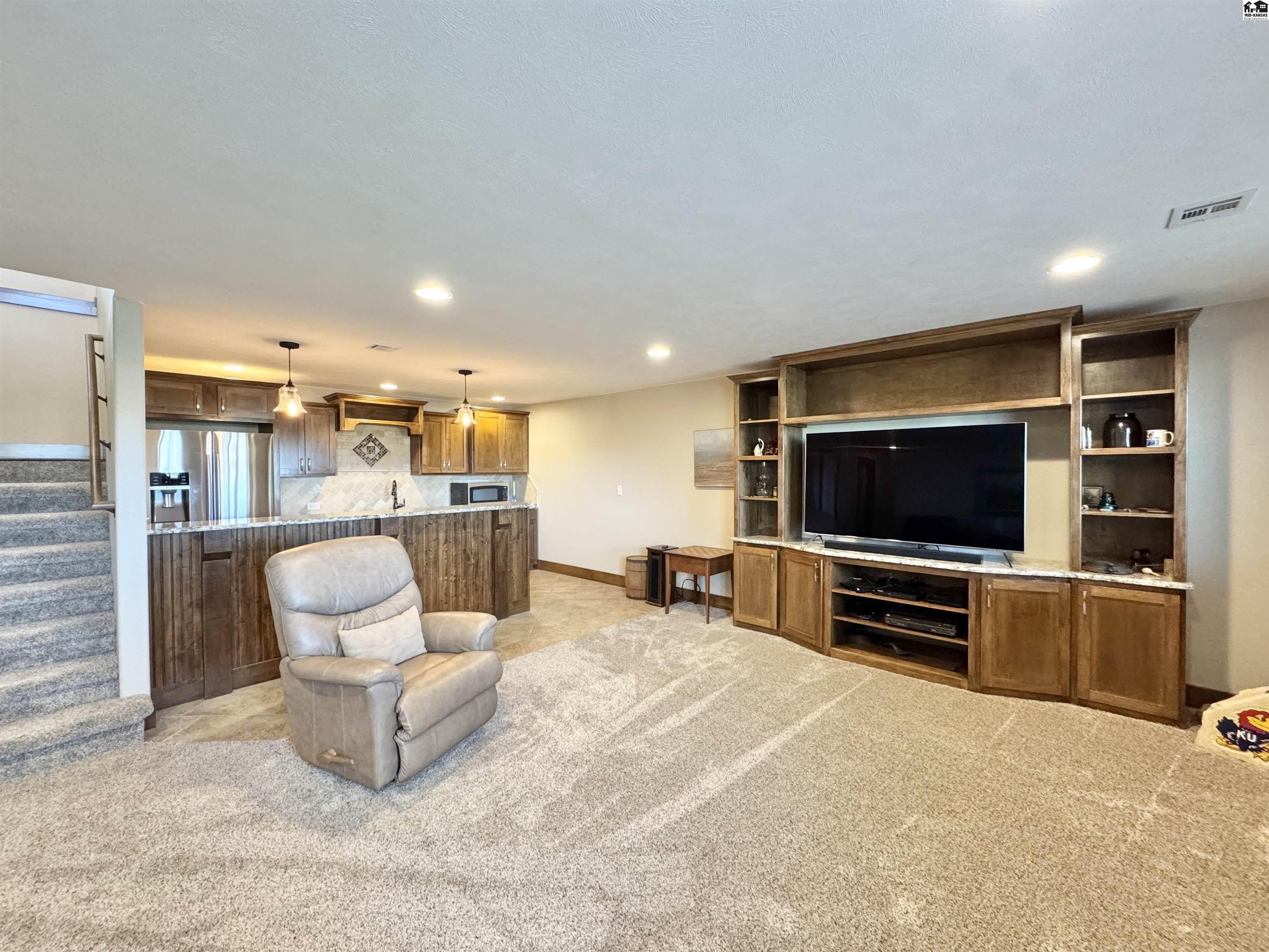 2809 Morris Road Hutchinson KS 67502