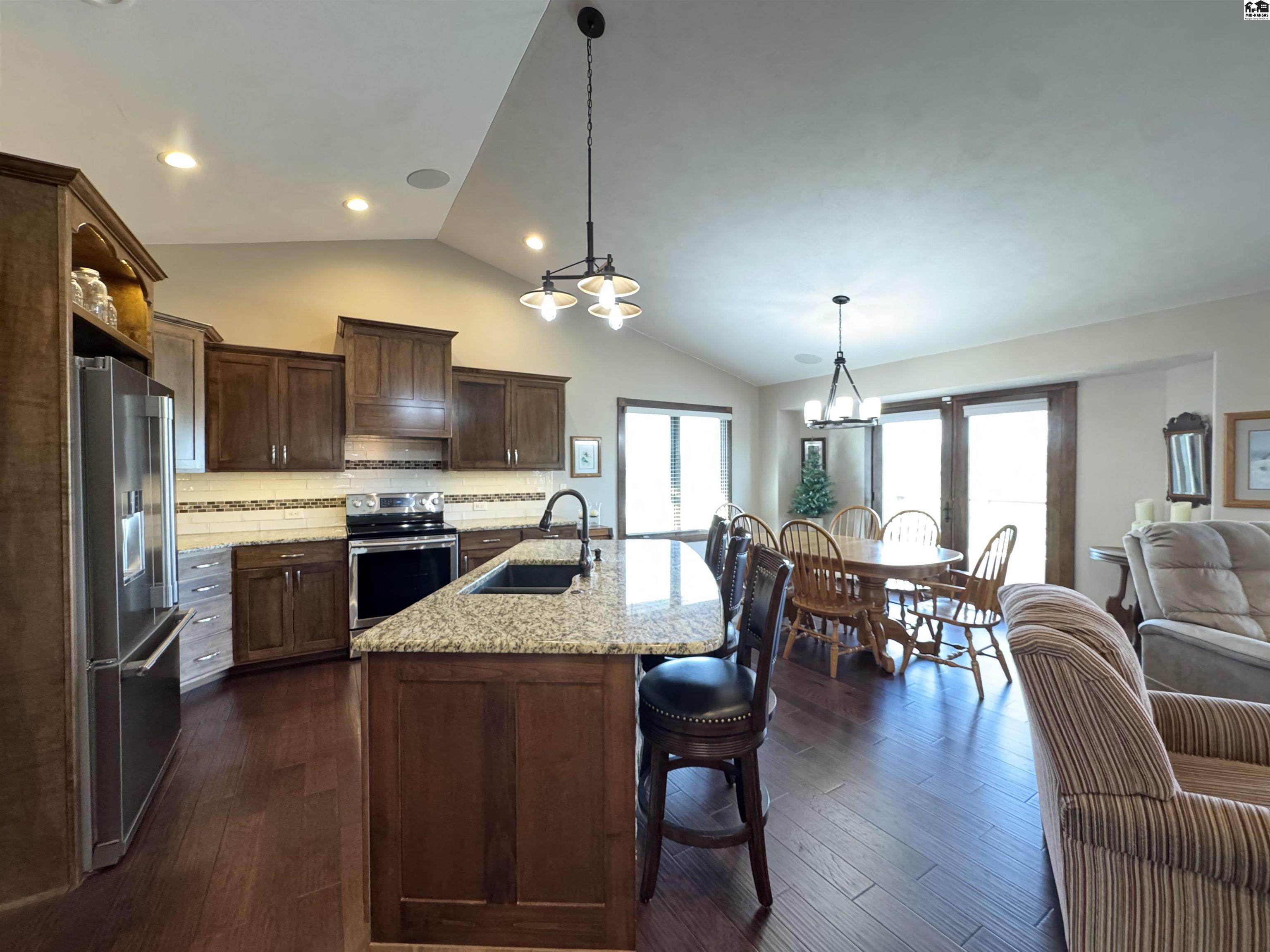 2809 Morris Road Hutchinson KS 67502