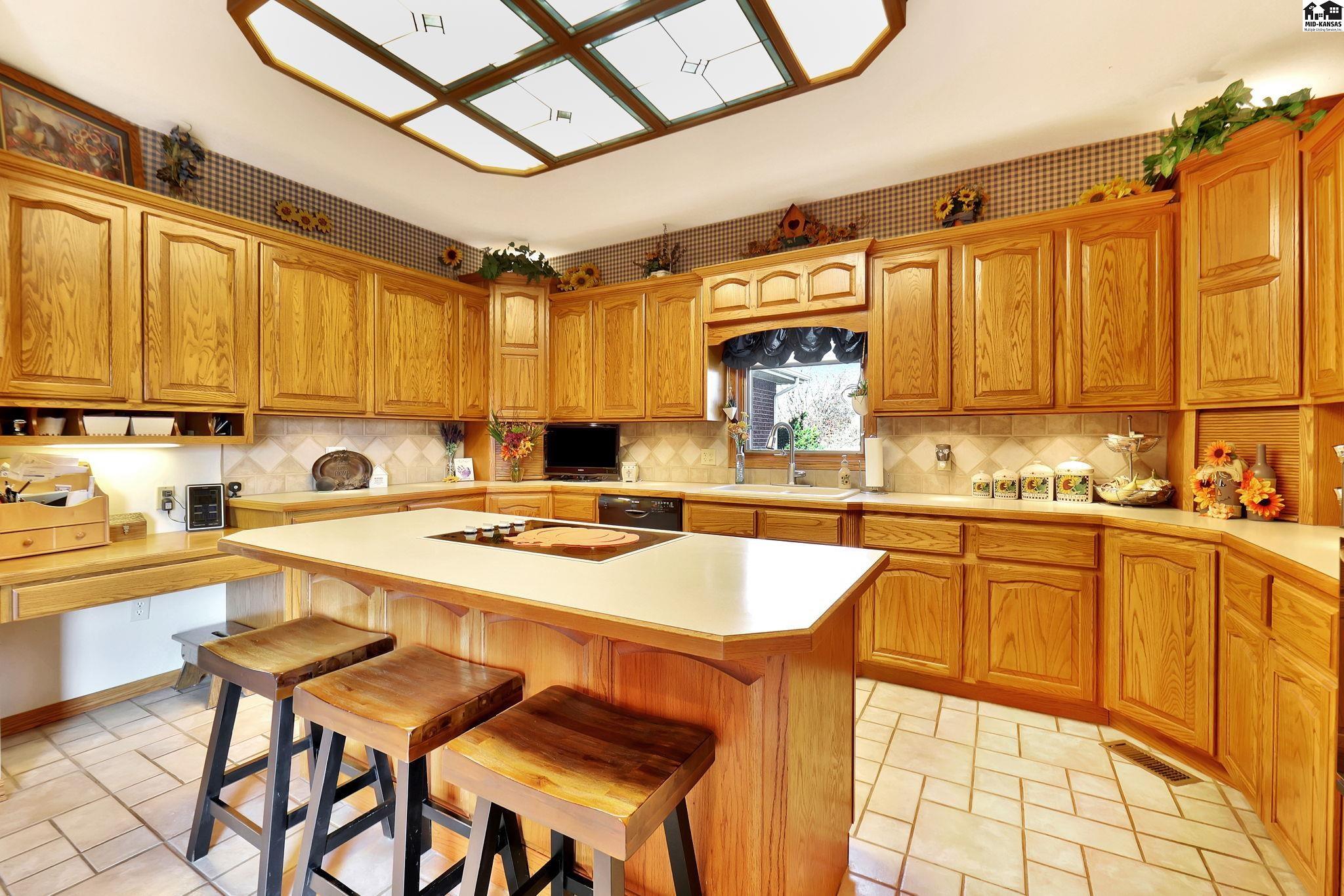 432 N Washington Street Cheney KS 67025