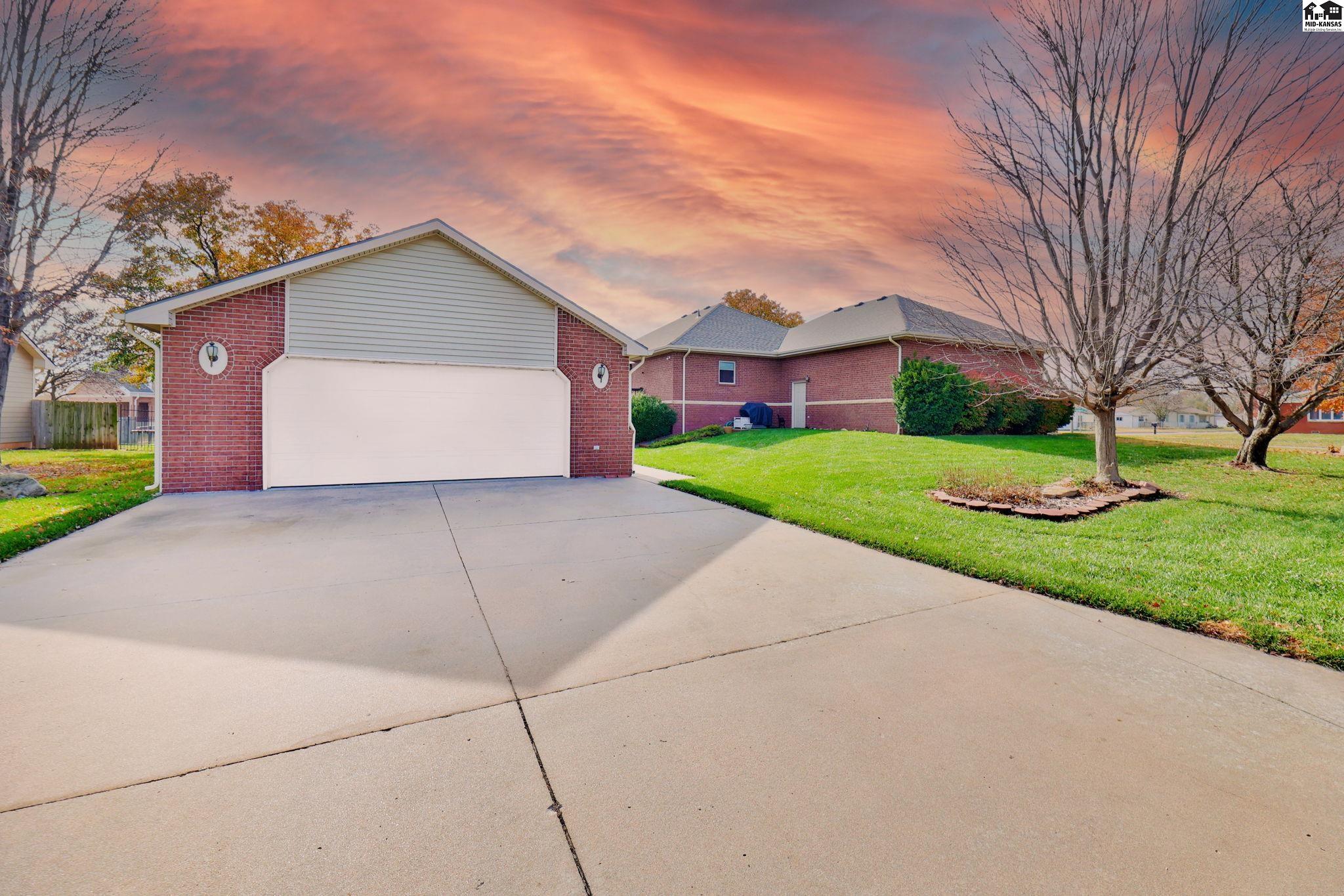 432 N Washington Street Cheney KS 67025