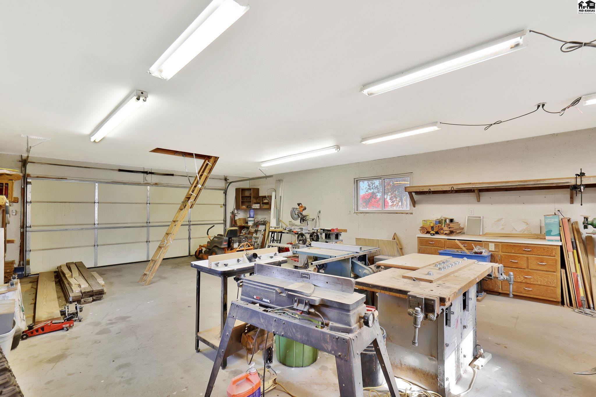 432 N Washington Street Cheney KS 67025