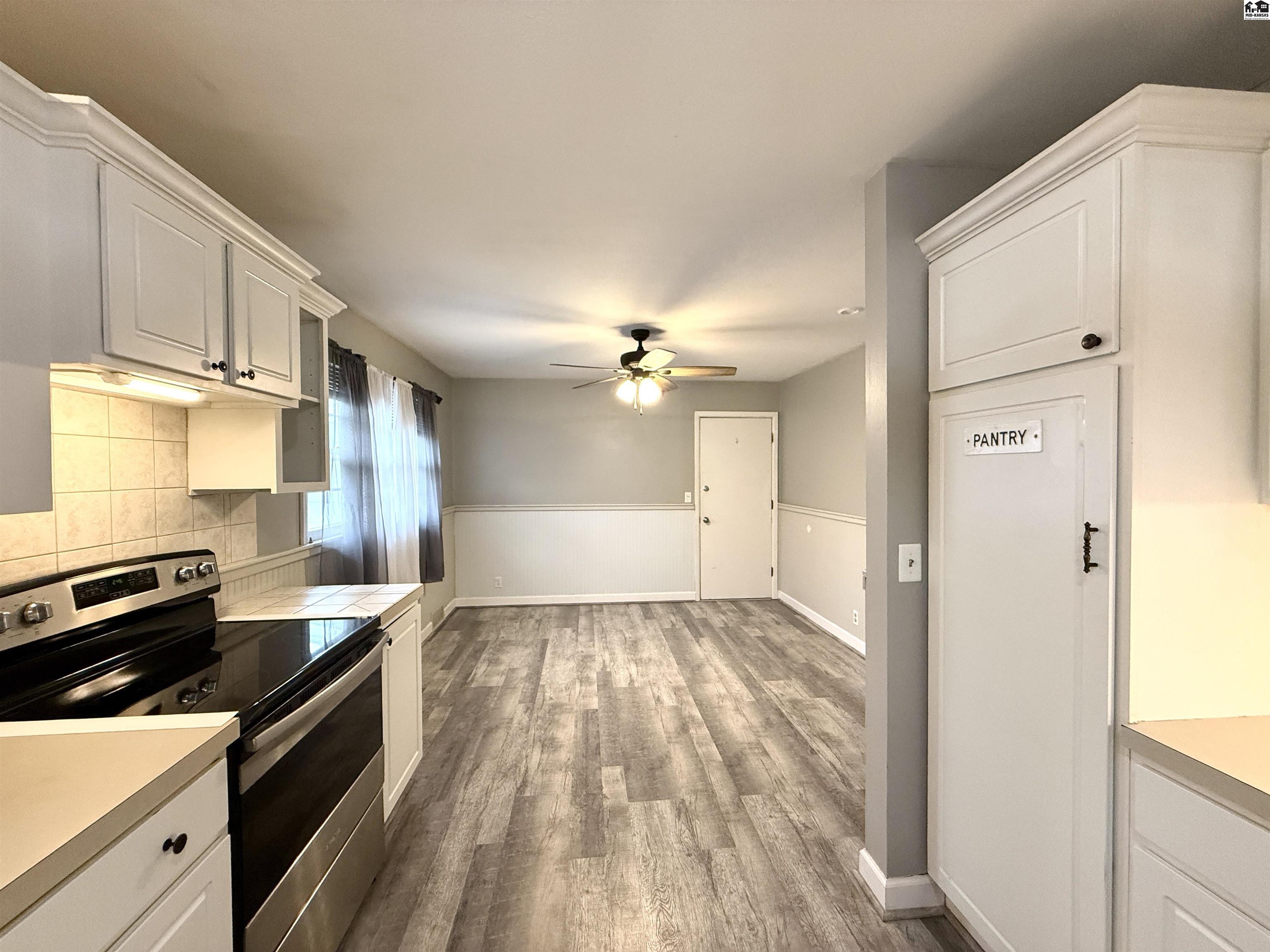 230 E 7th Street Halstead KS 67056