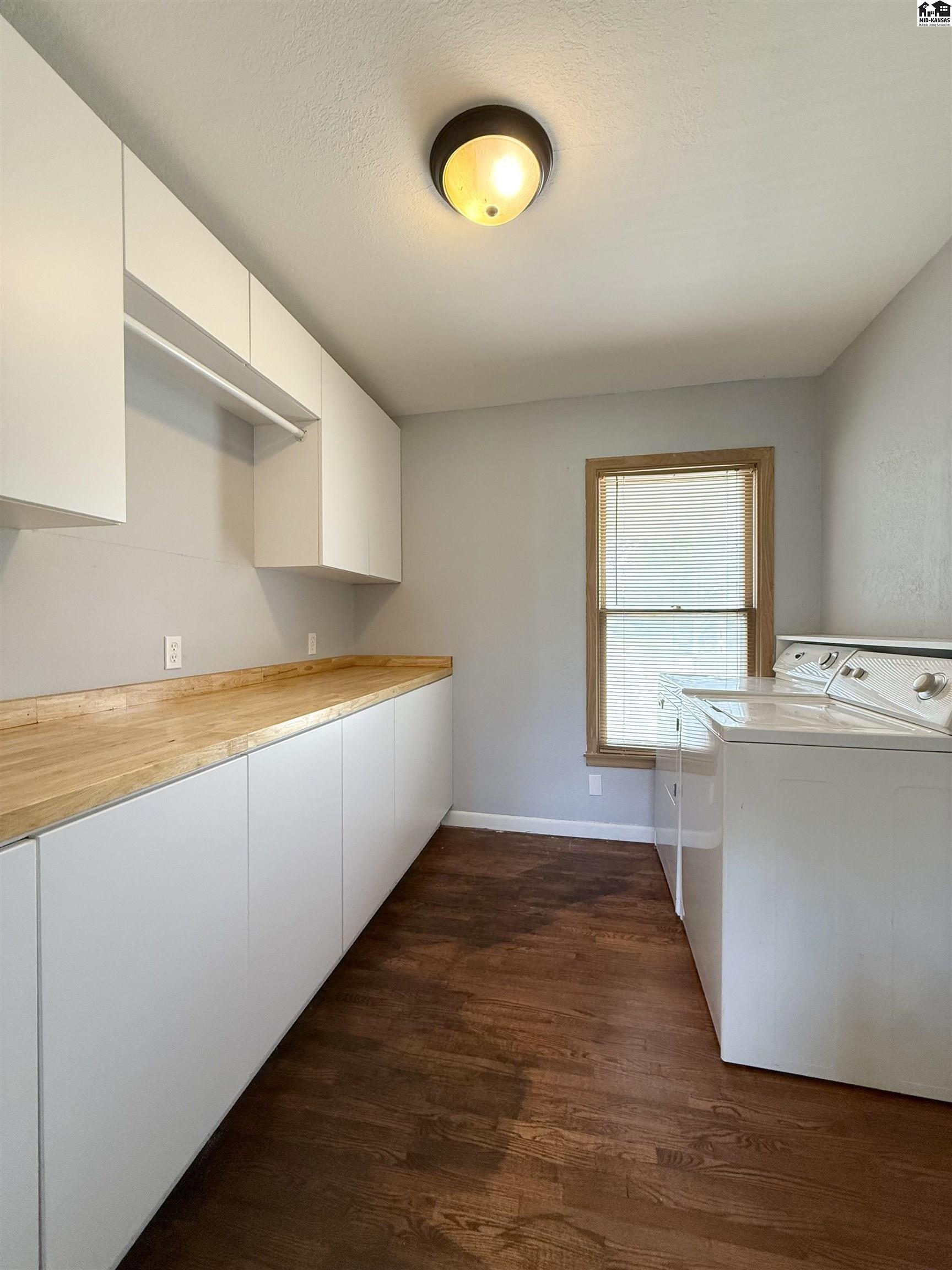 206 E Kansas Avenue Hutchinson KS 67502
