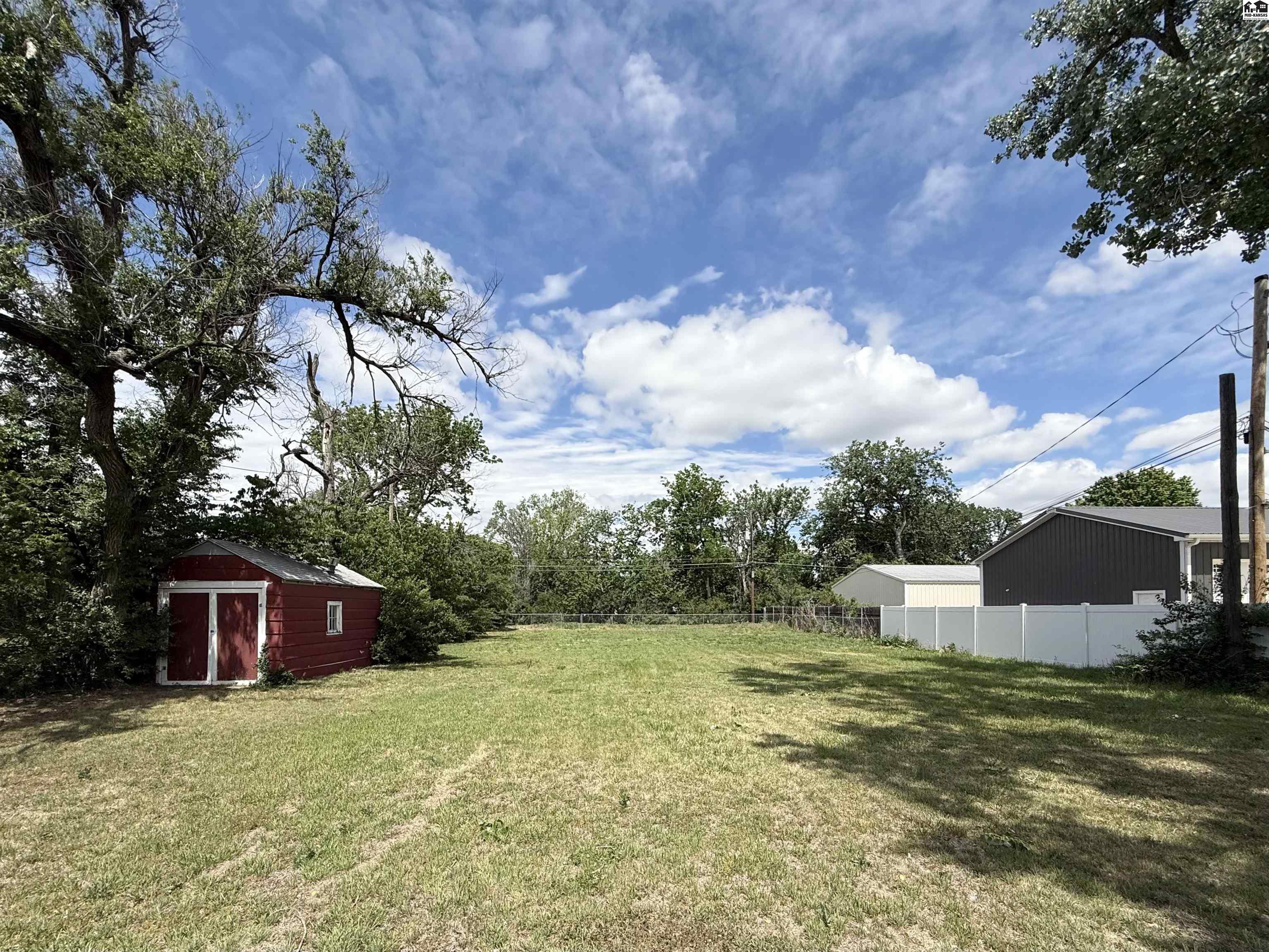 206 E Kansas Avenue Hutchinson KS 67502