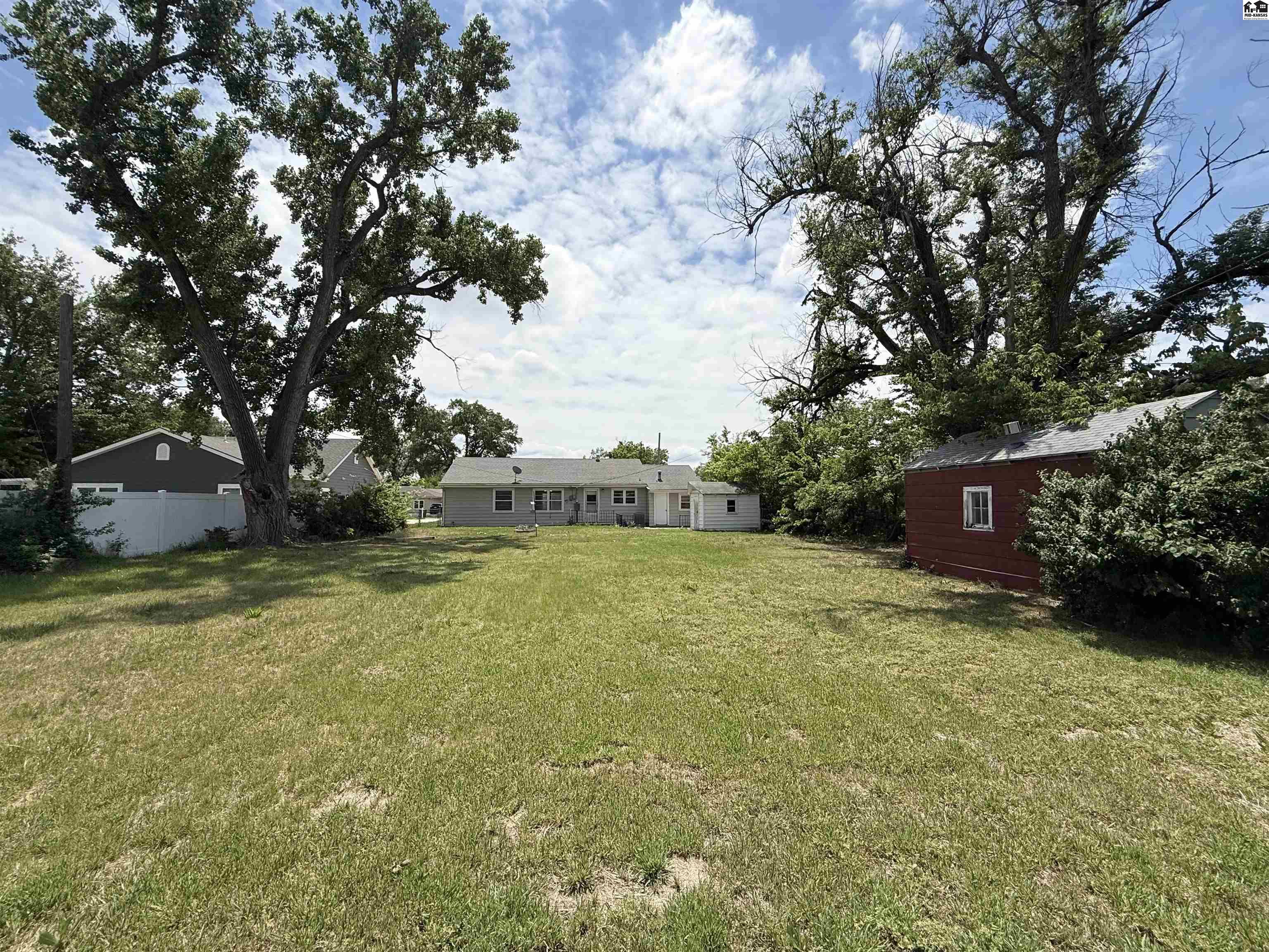 206 E Kansas Avenue Hutchinson KS 67502