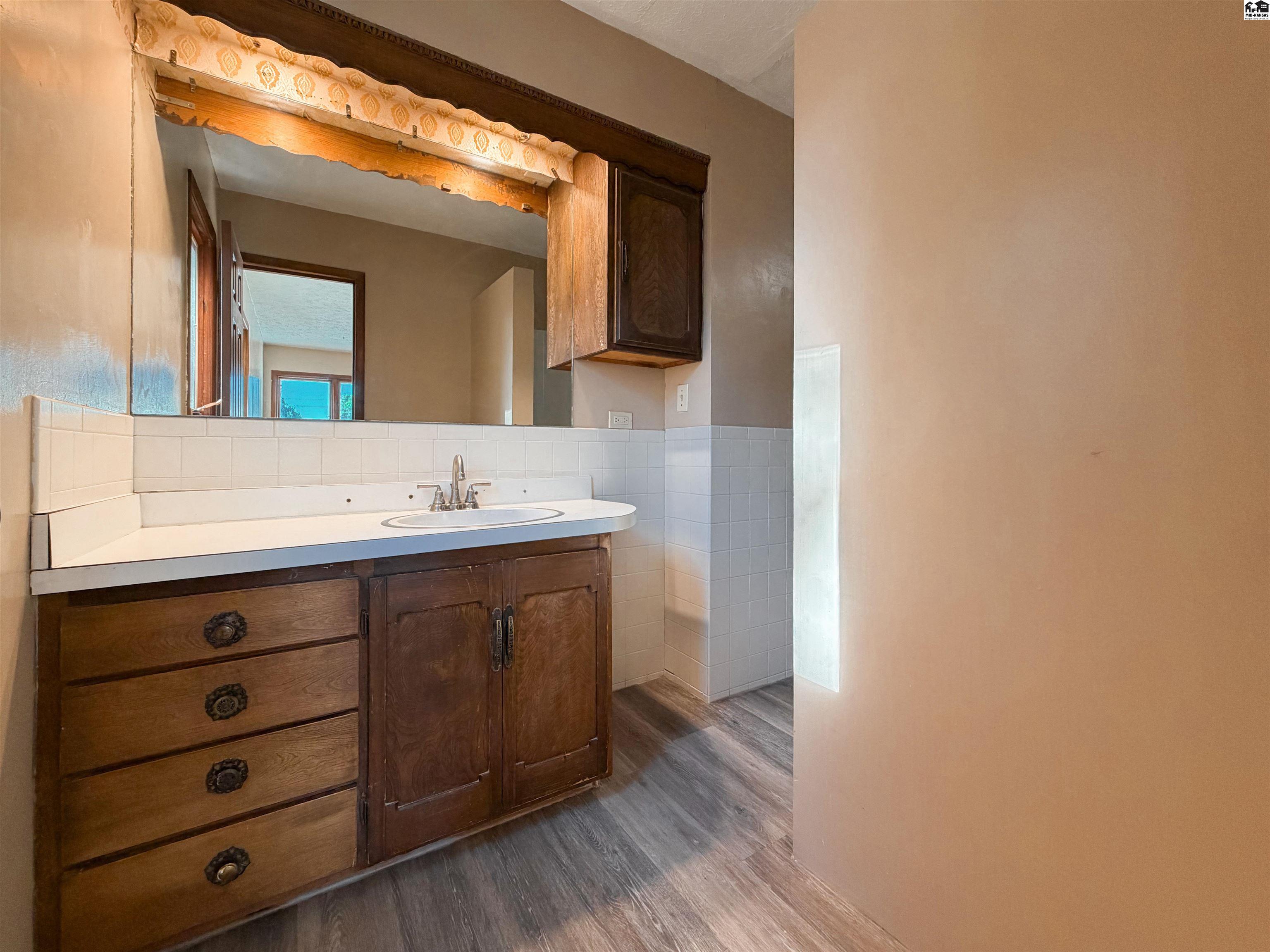 1718 N Van Buren Street Hutchinson KS 67502